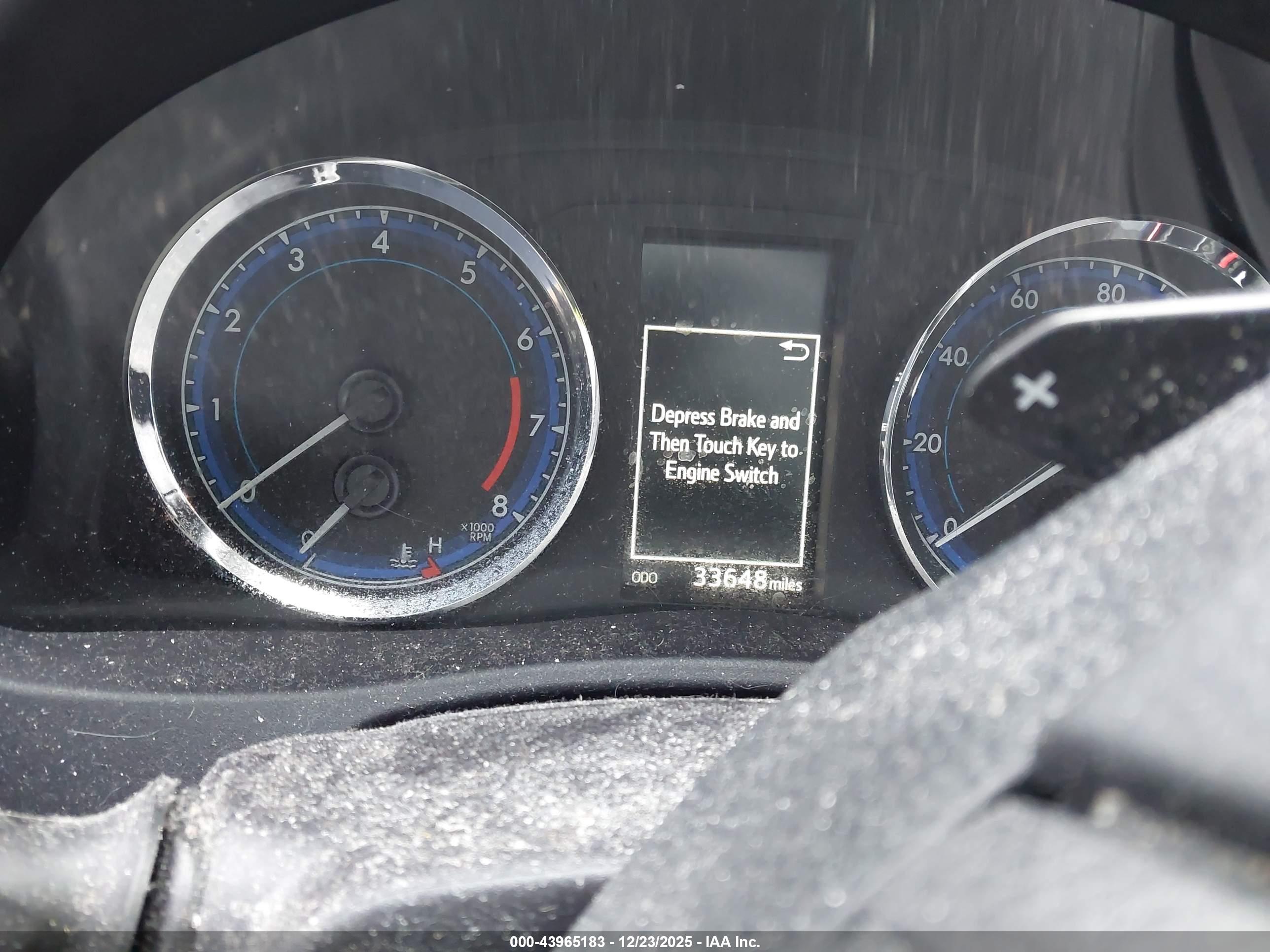 TOYOTA COROLLA image 7