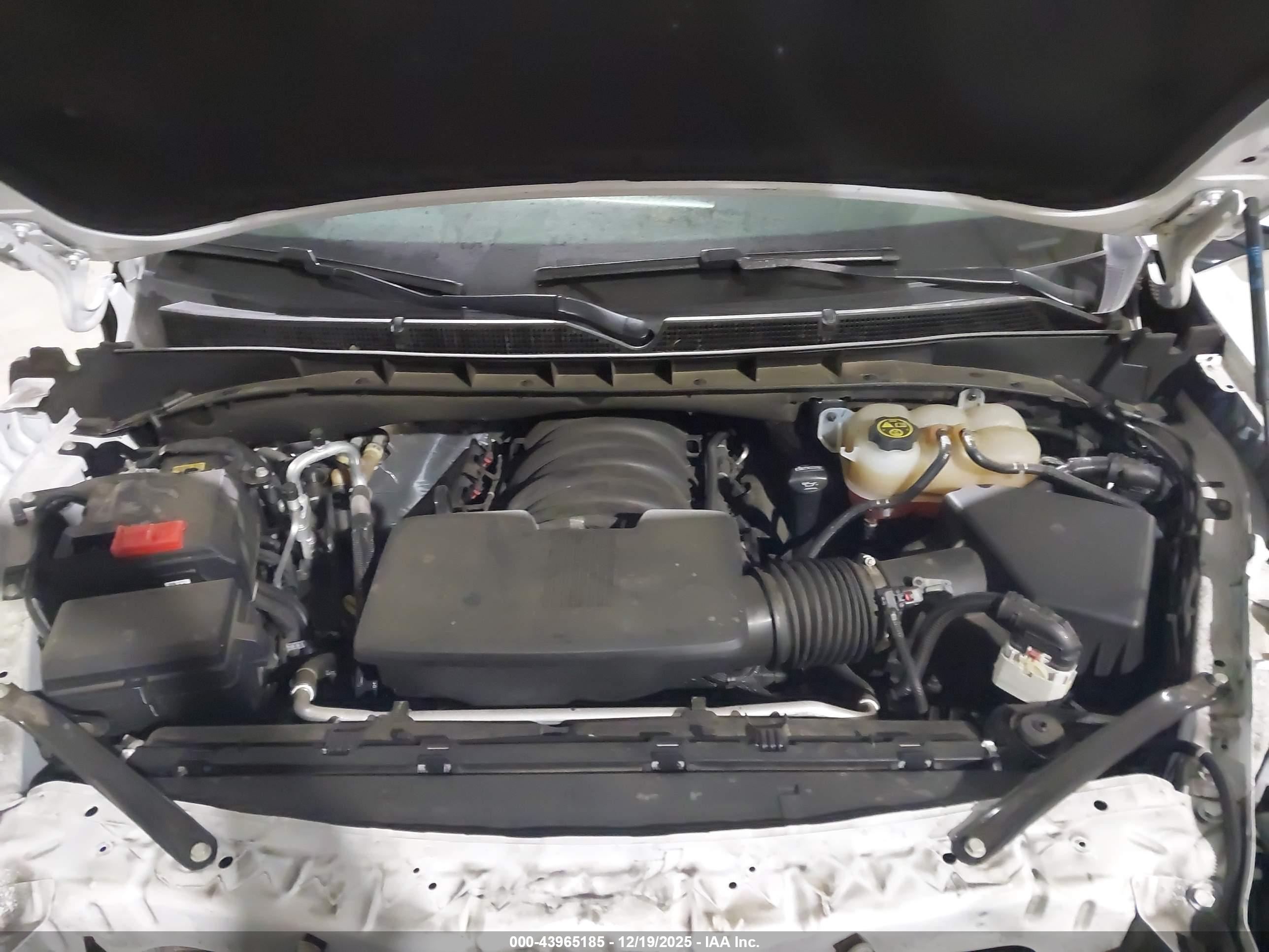 GMC YUKON image 10