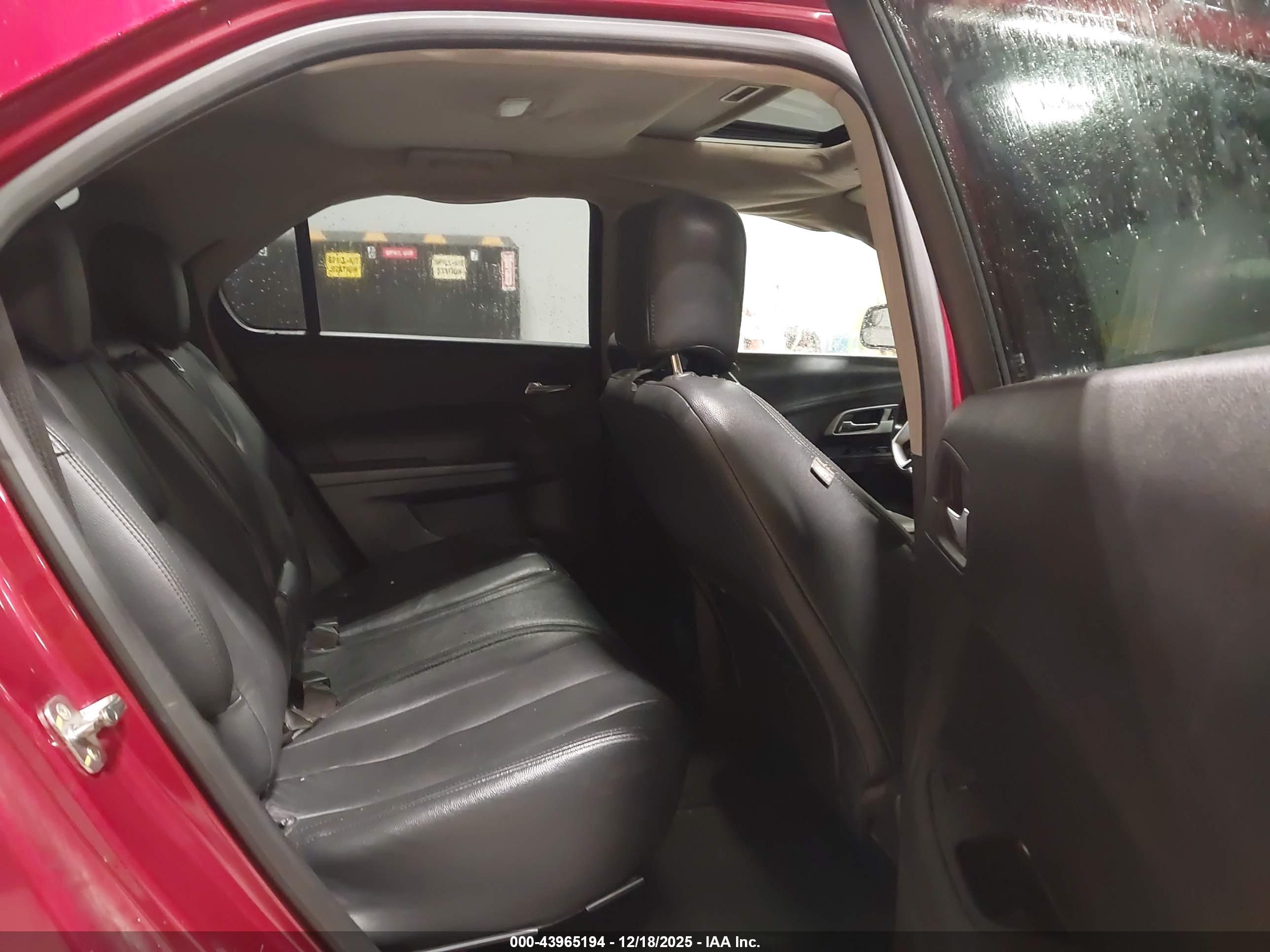 CHEVROLET EQUINOX image 8