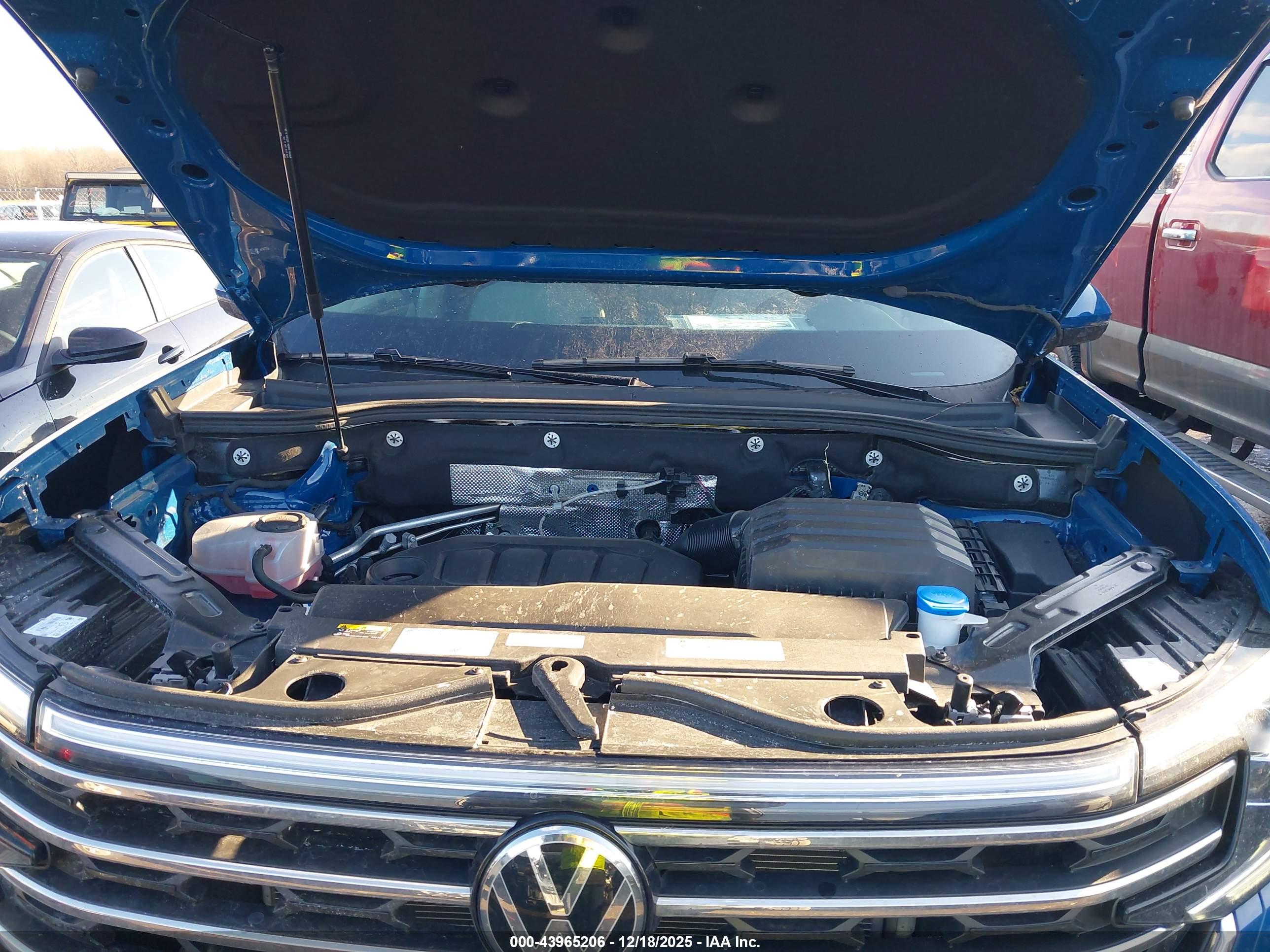 VOLKSWAGEN ATLAS image 10