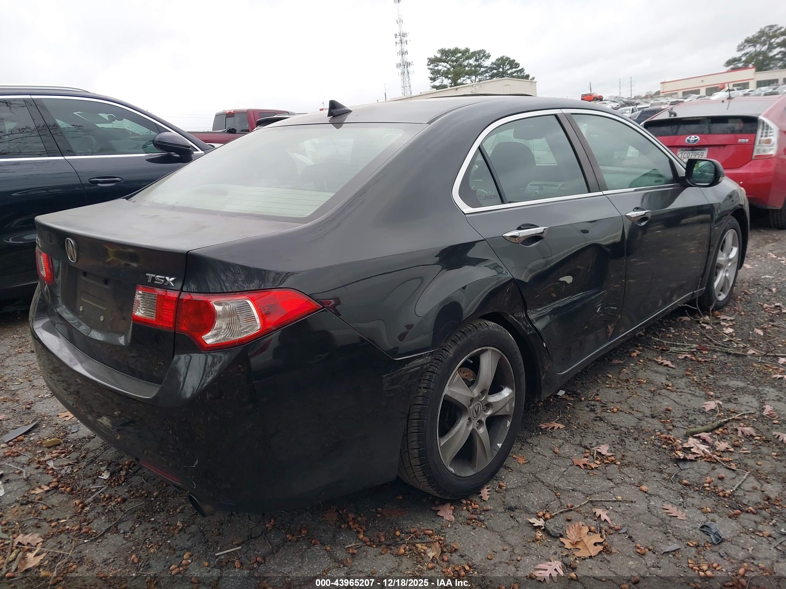 ACURA TSX image 4