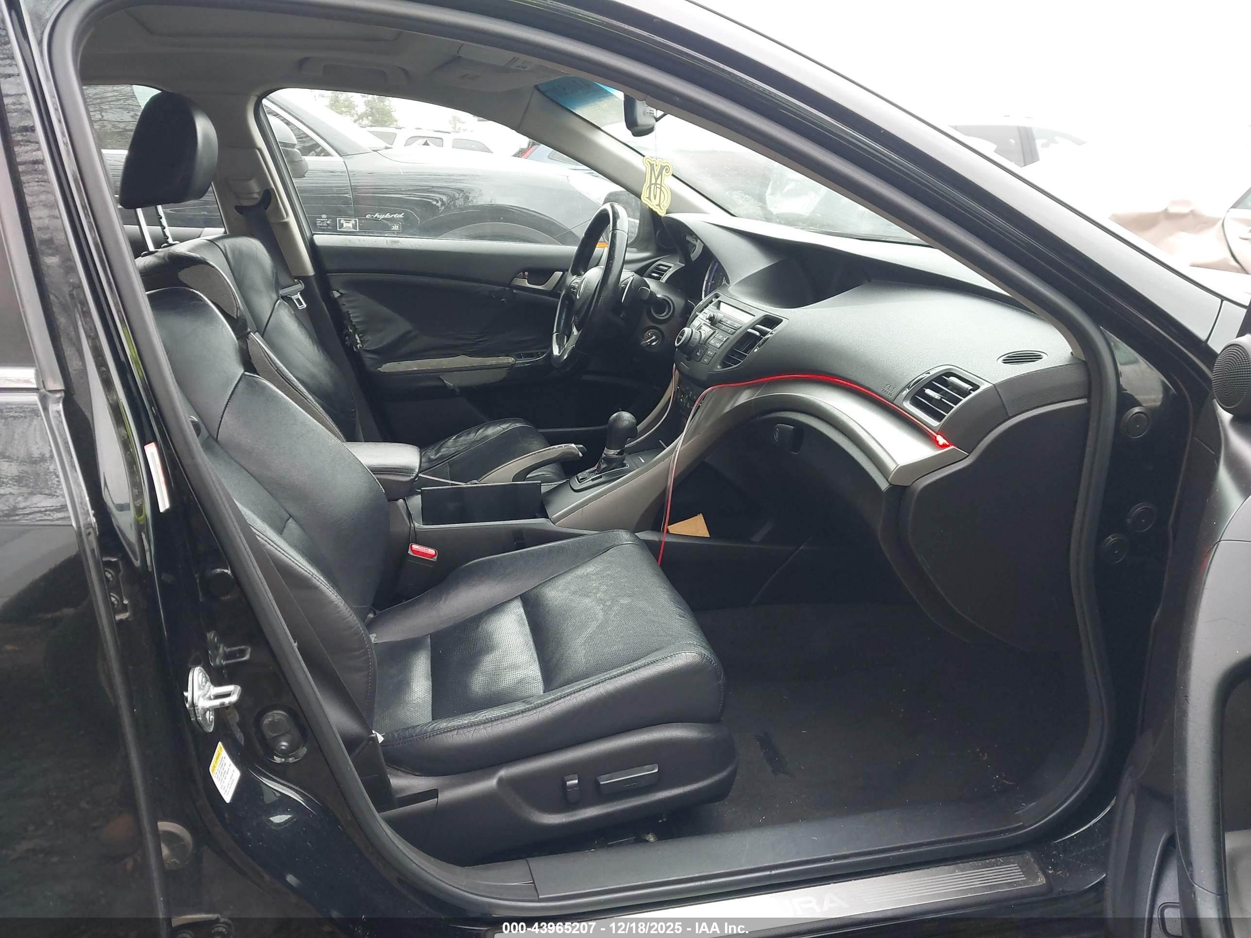 ACURA TSX image 5