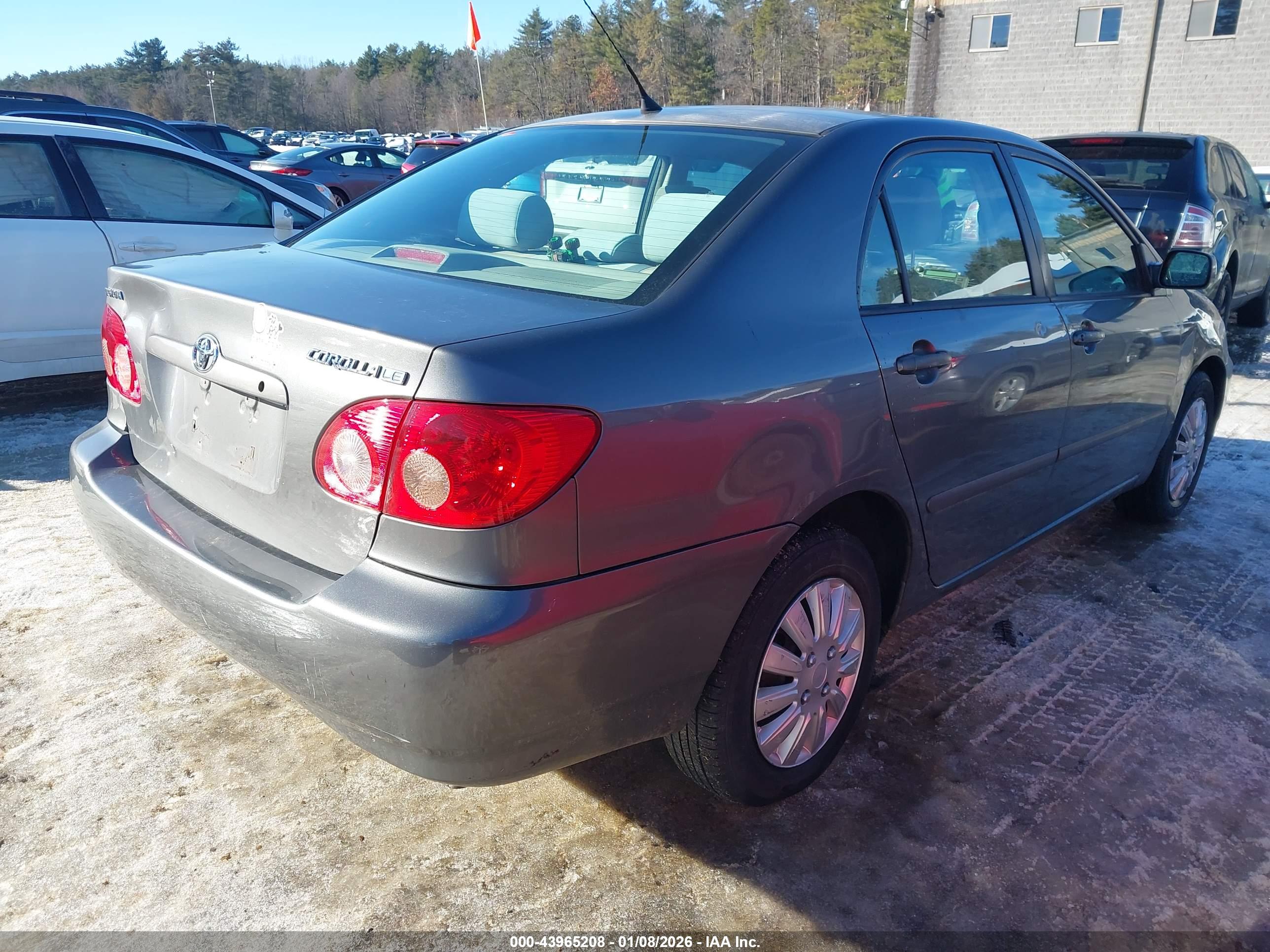 TOYOTA COROLLA image 4