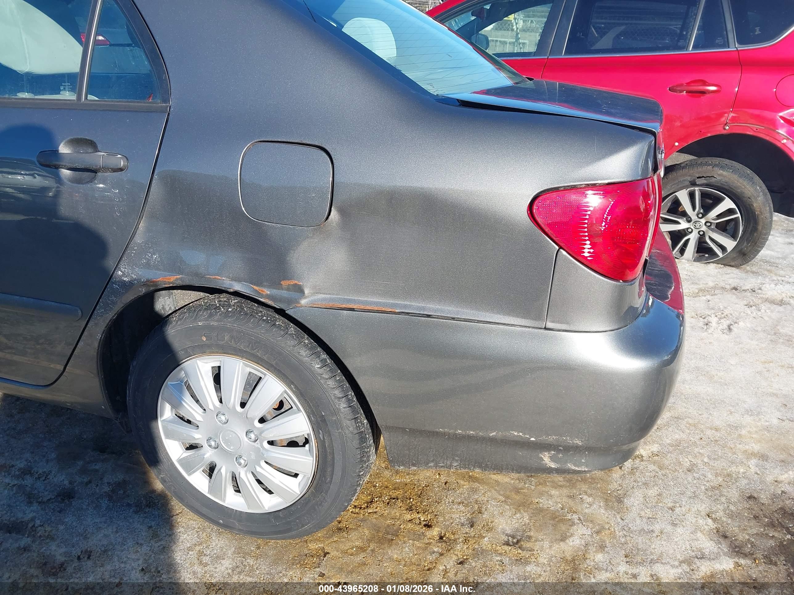 TOYOTA COROLLA image 6