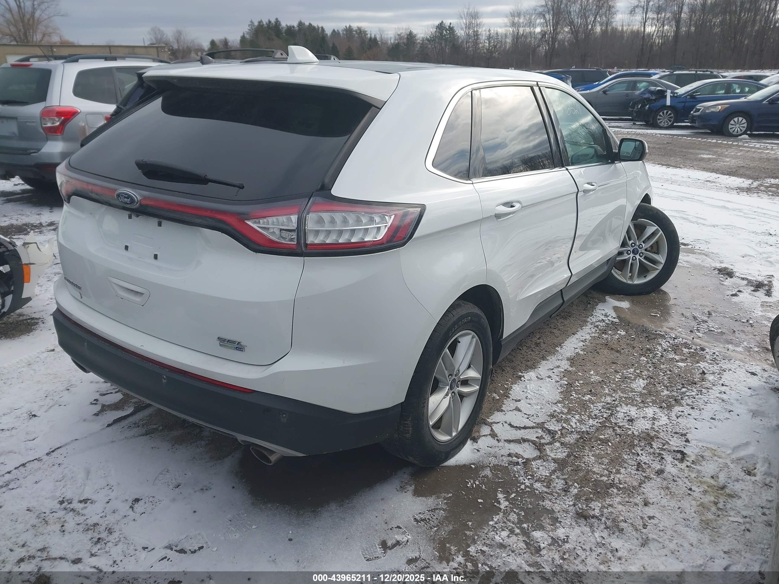 FORD EDGE image 4