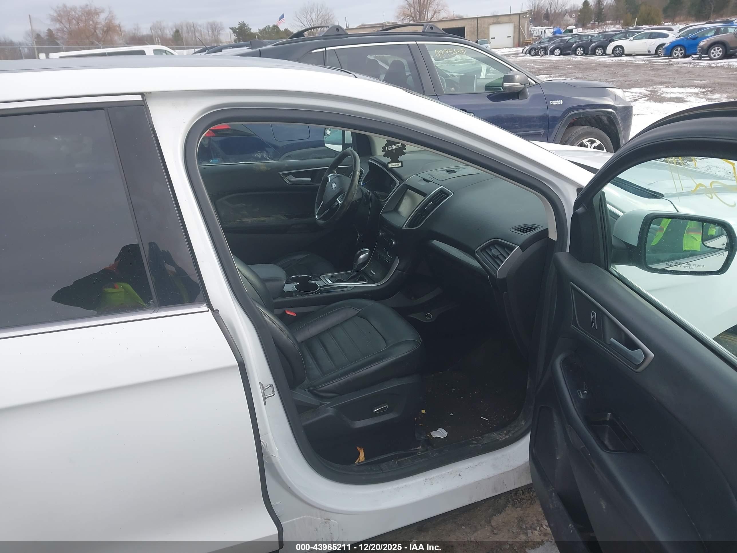 FORD EDGE image 5