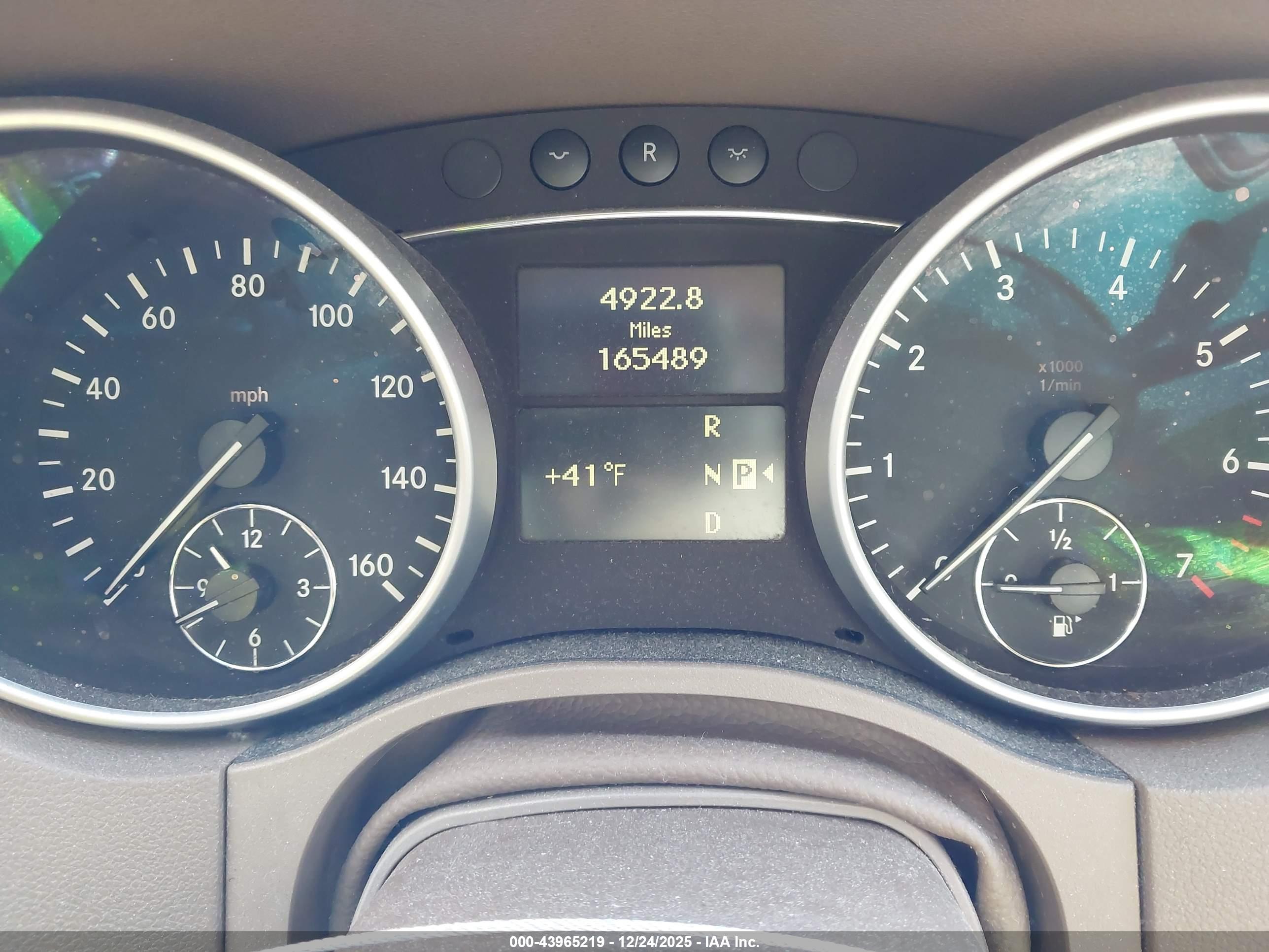 MERCEDES-BENZ ML image 7