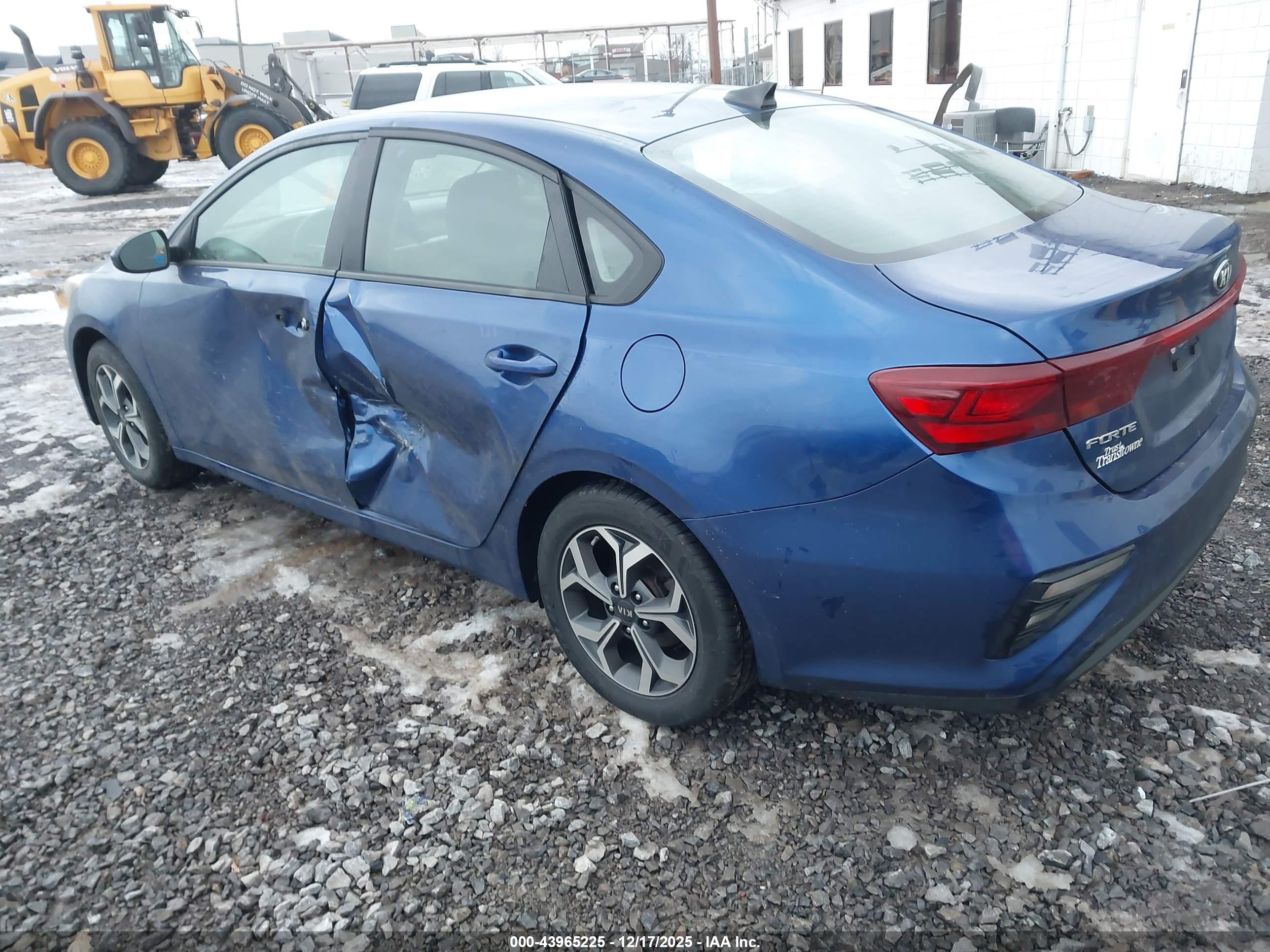 KIA FORTE image 3