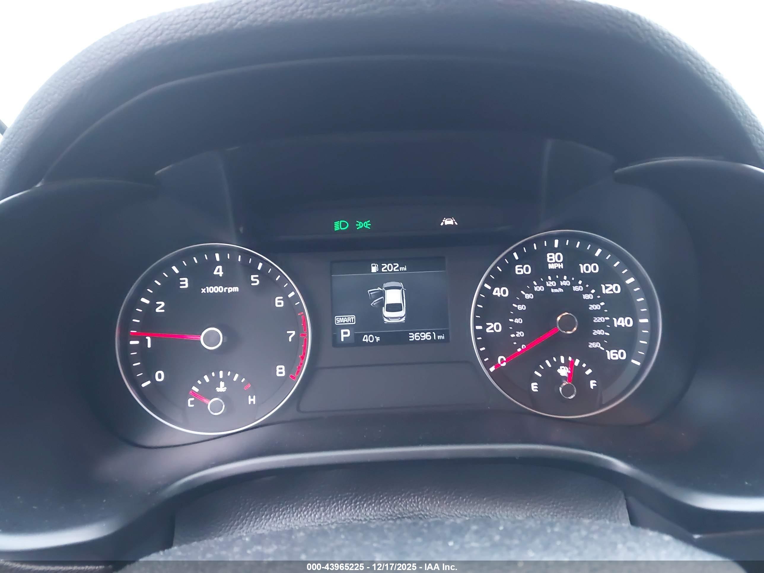 KIA FORTE image 7