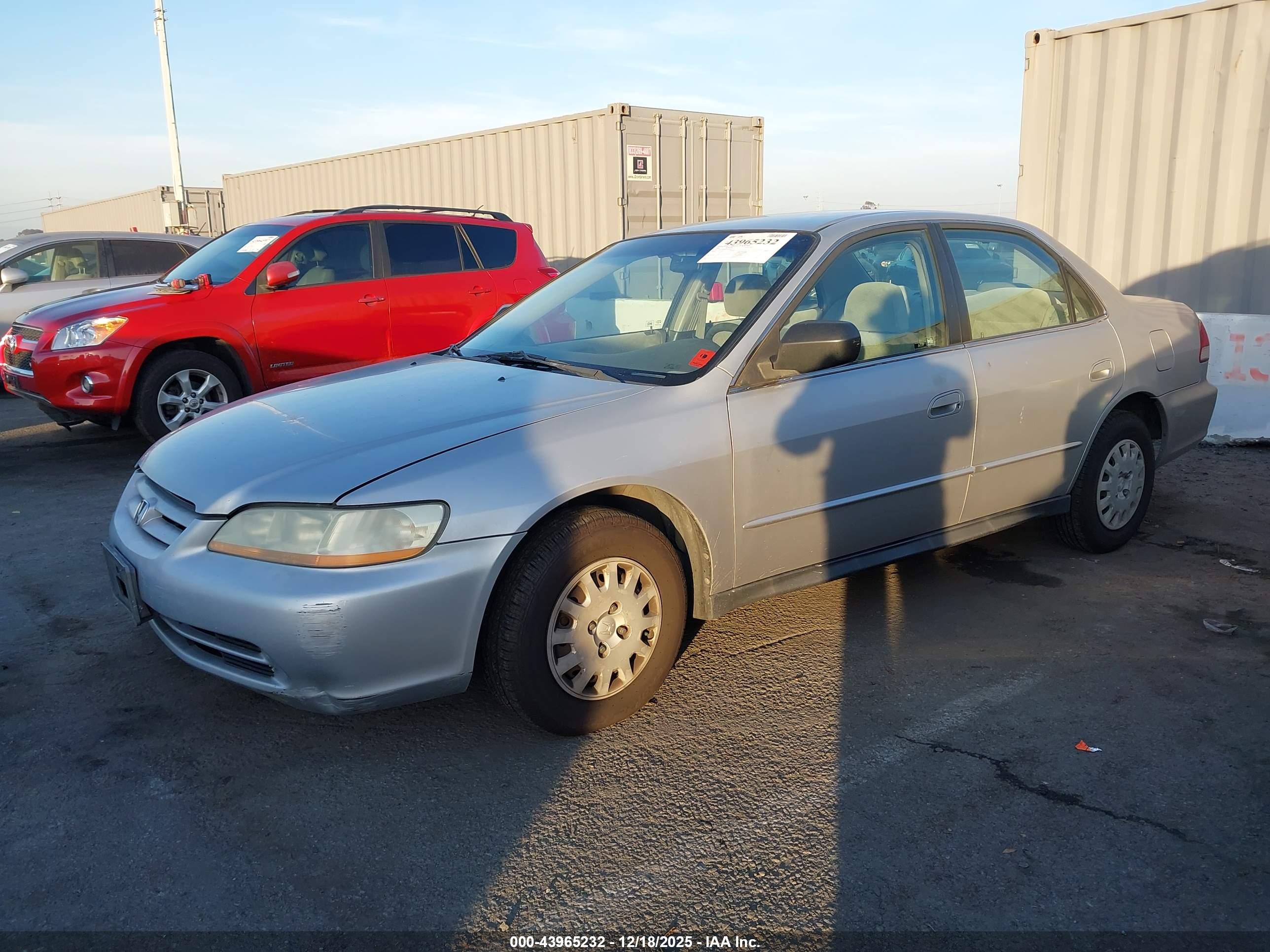 HONDA ACCORD image 2