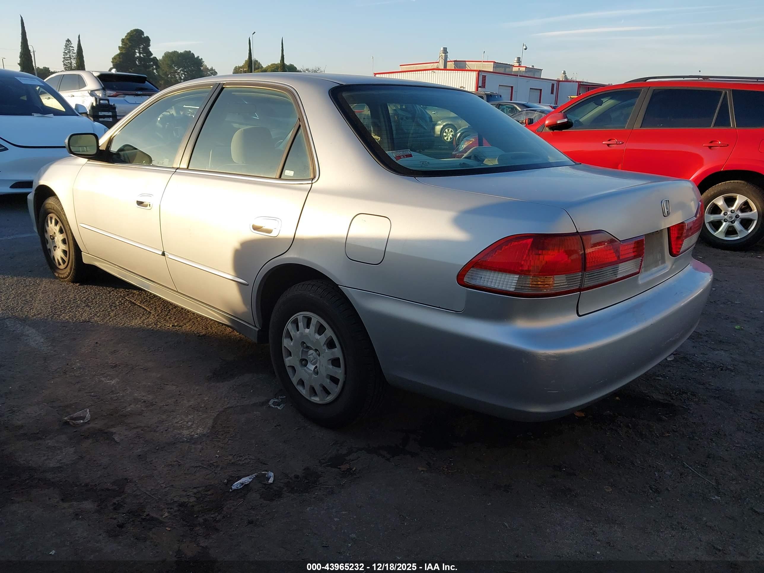HONDA ACCORD image 3
