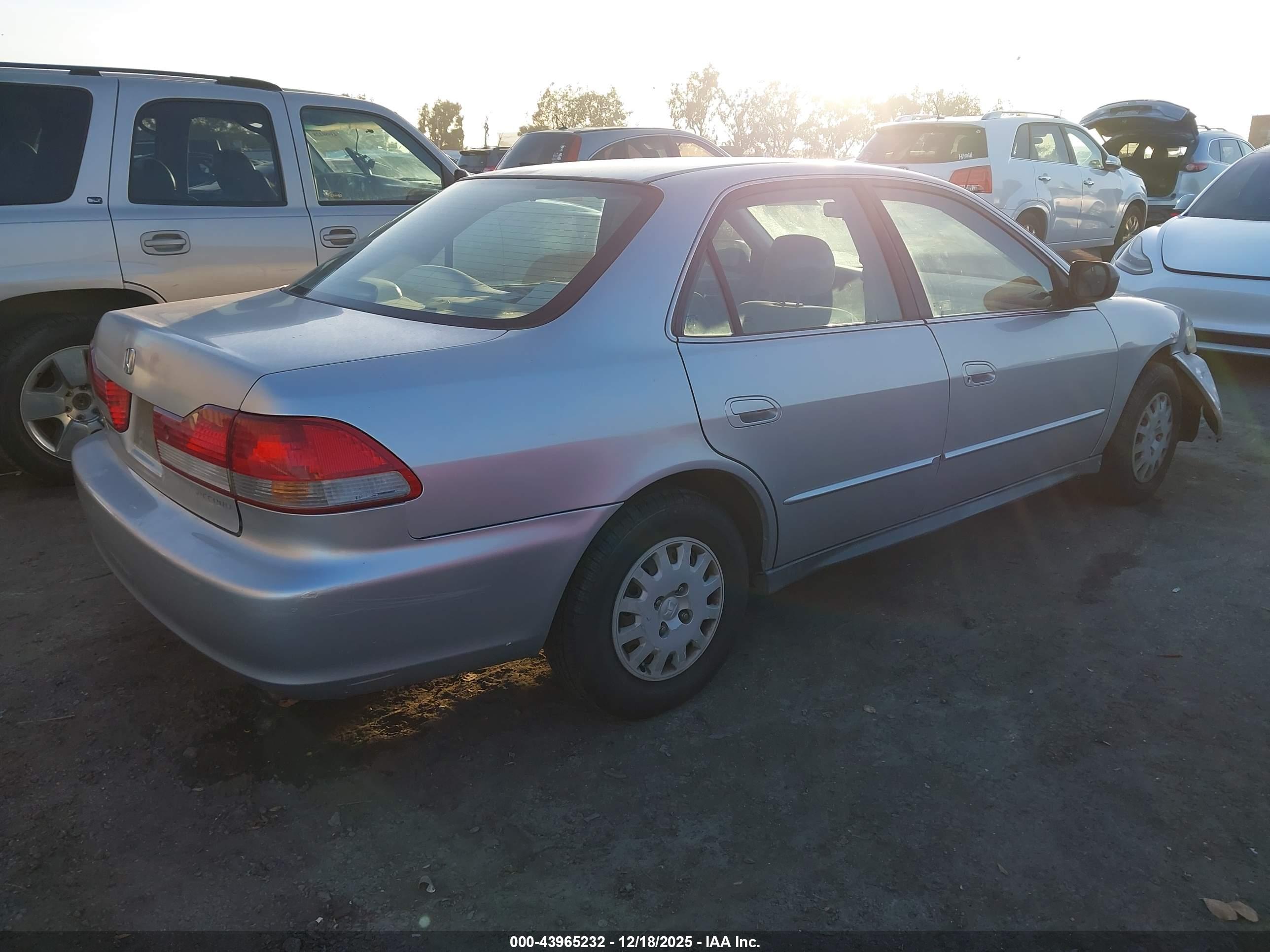HONDA ACCORD image 4