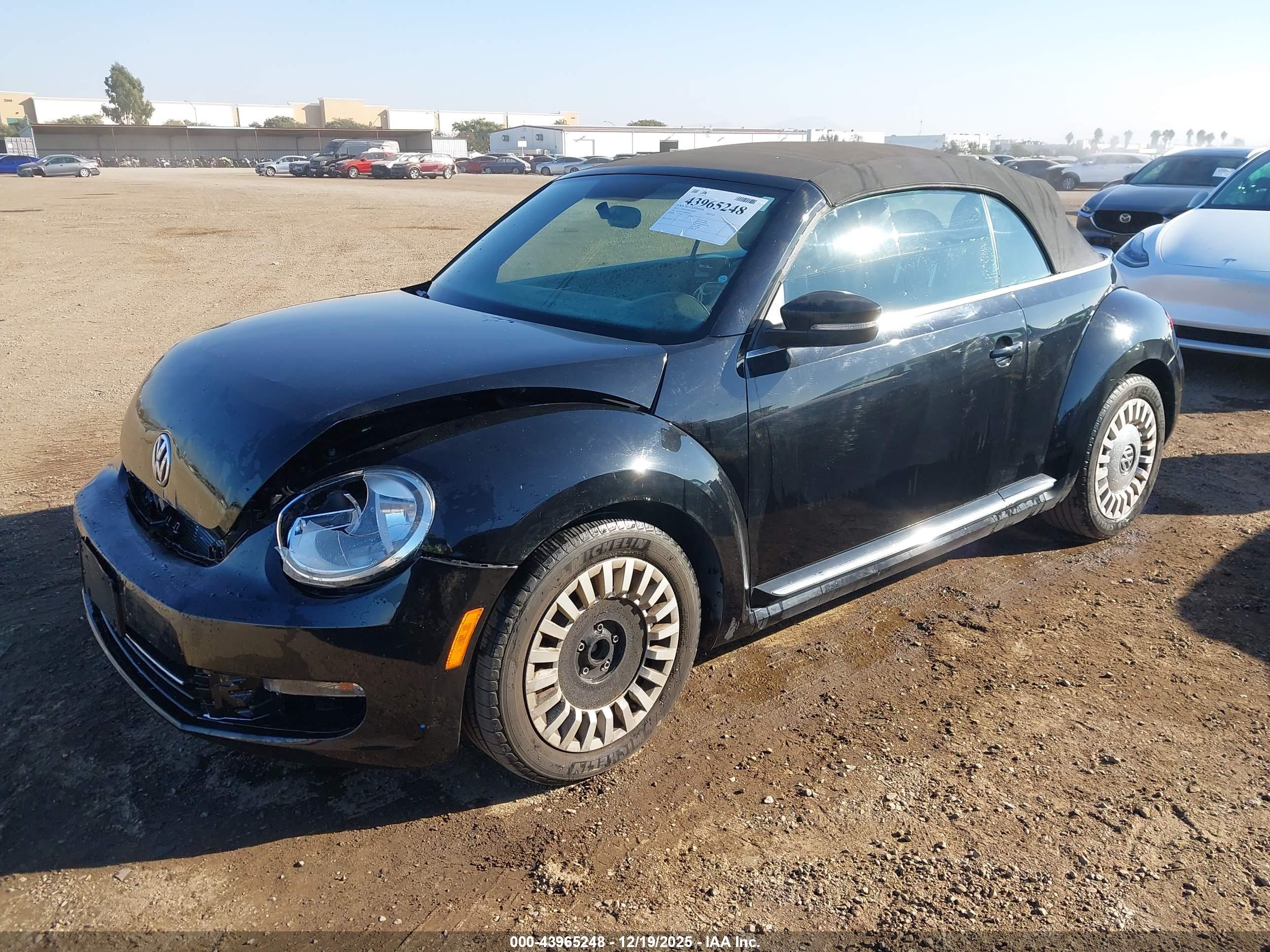 VOLKSWAGEN BEETLE image 2