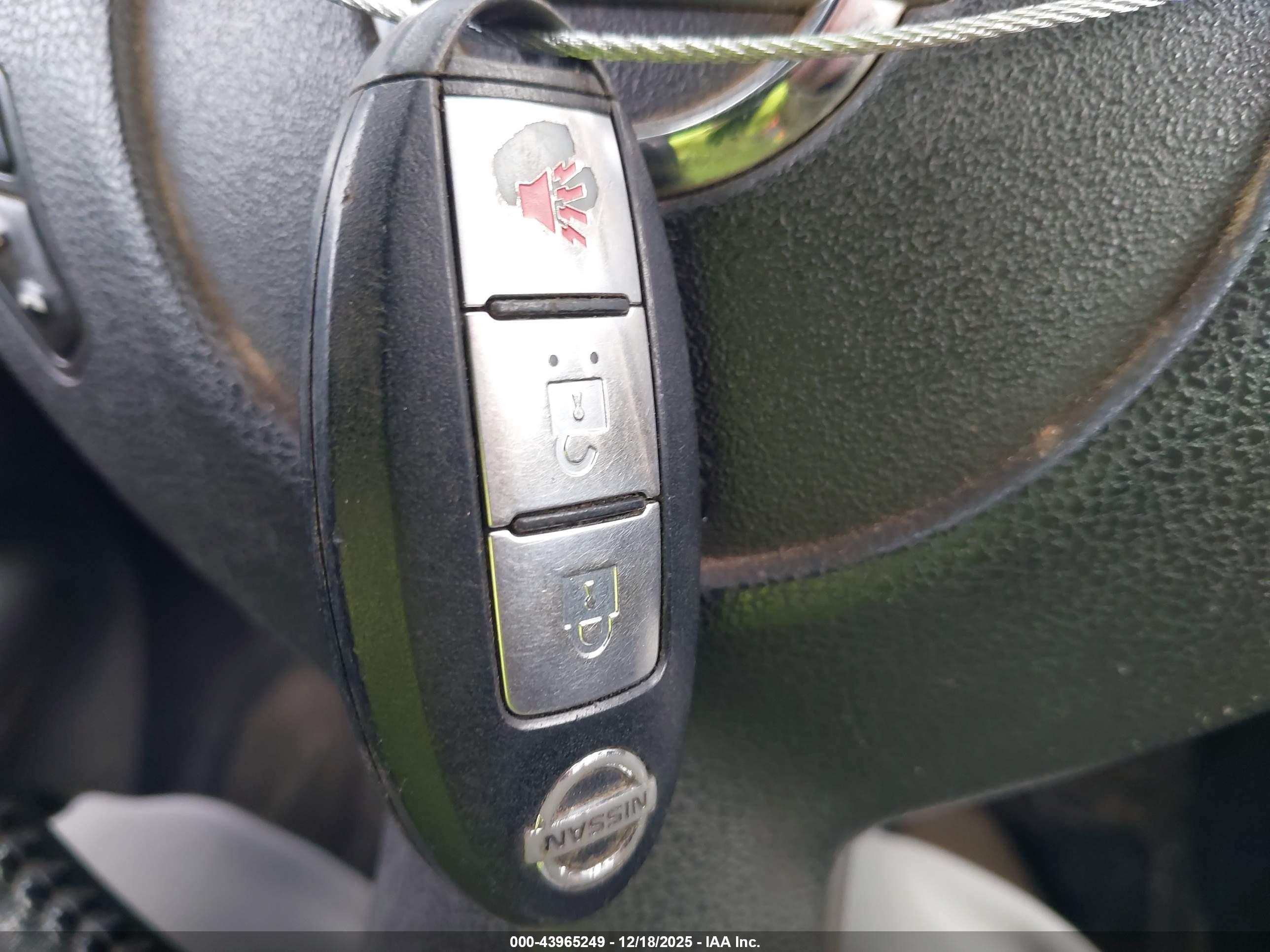 NISSAN JUKE image 11