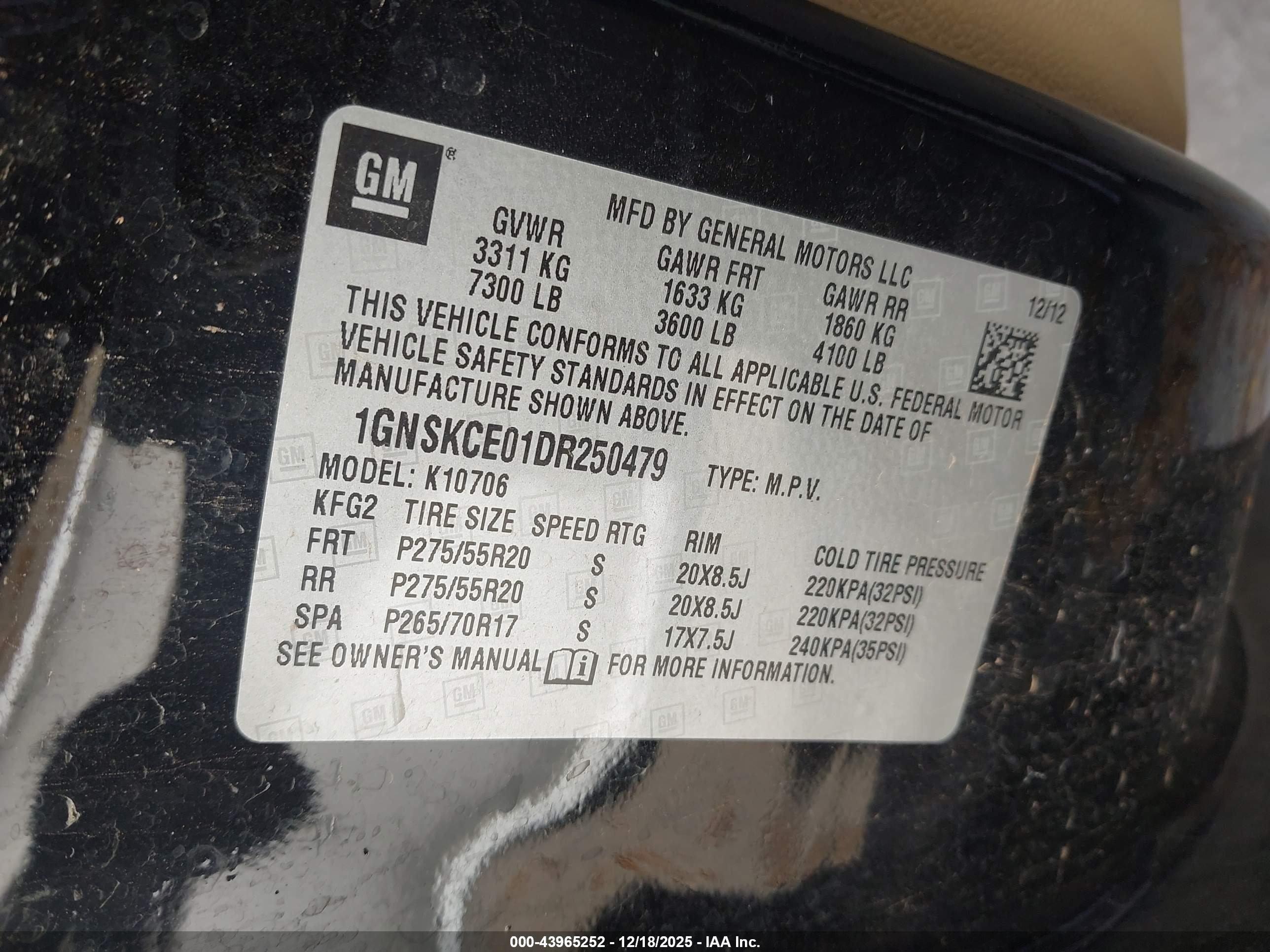 CHEVROLET TAHOE image 9