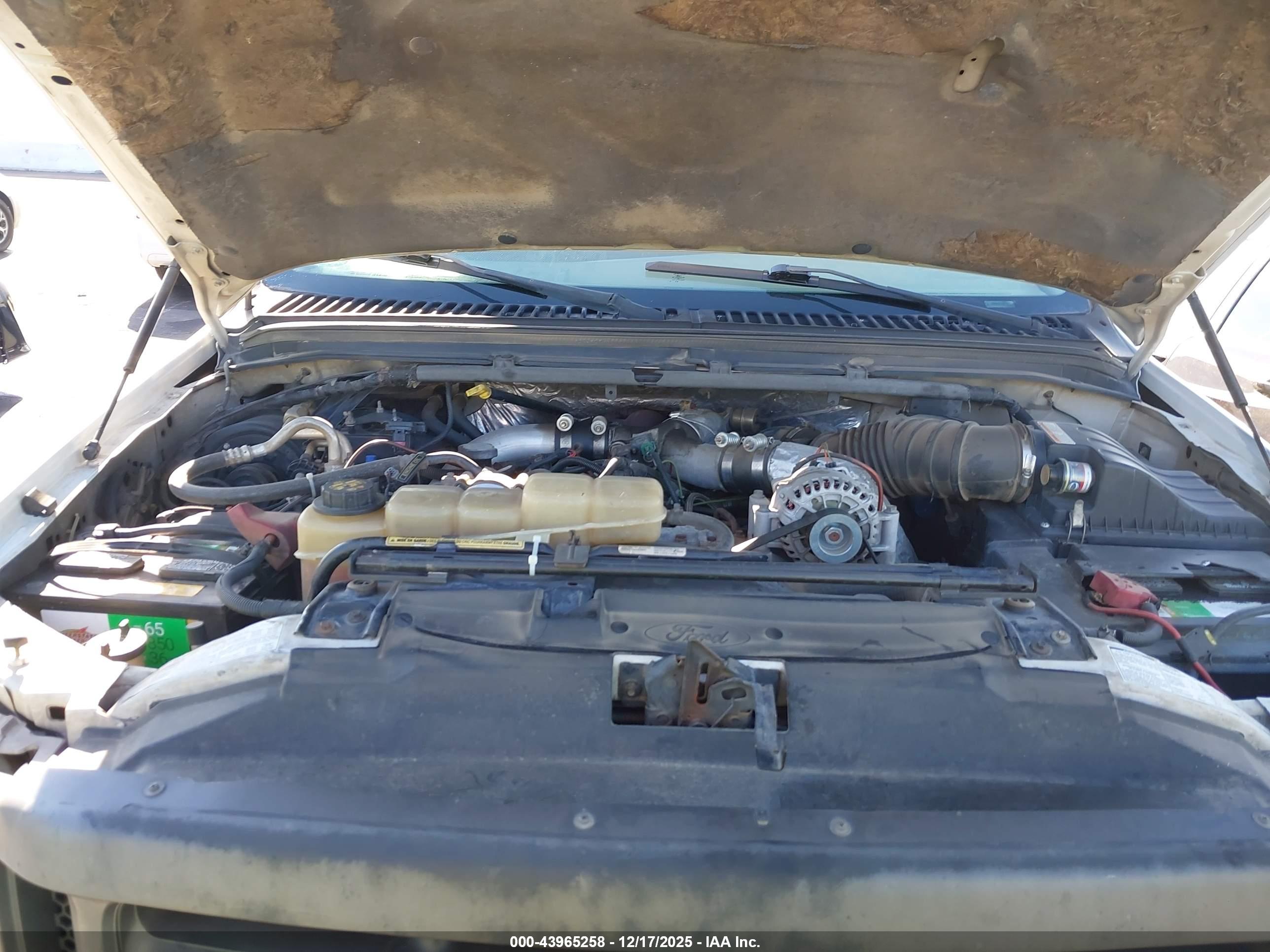 FORD F-250 image 10