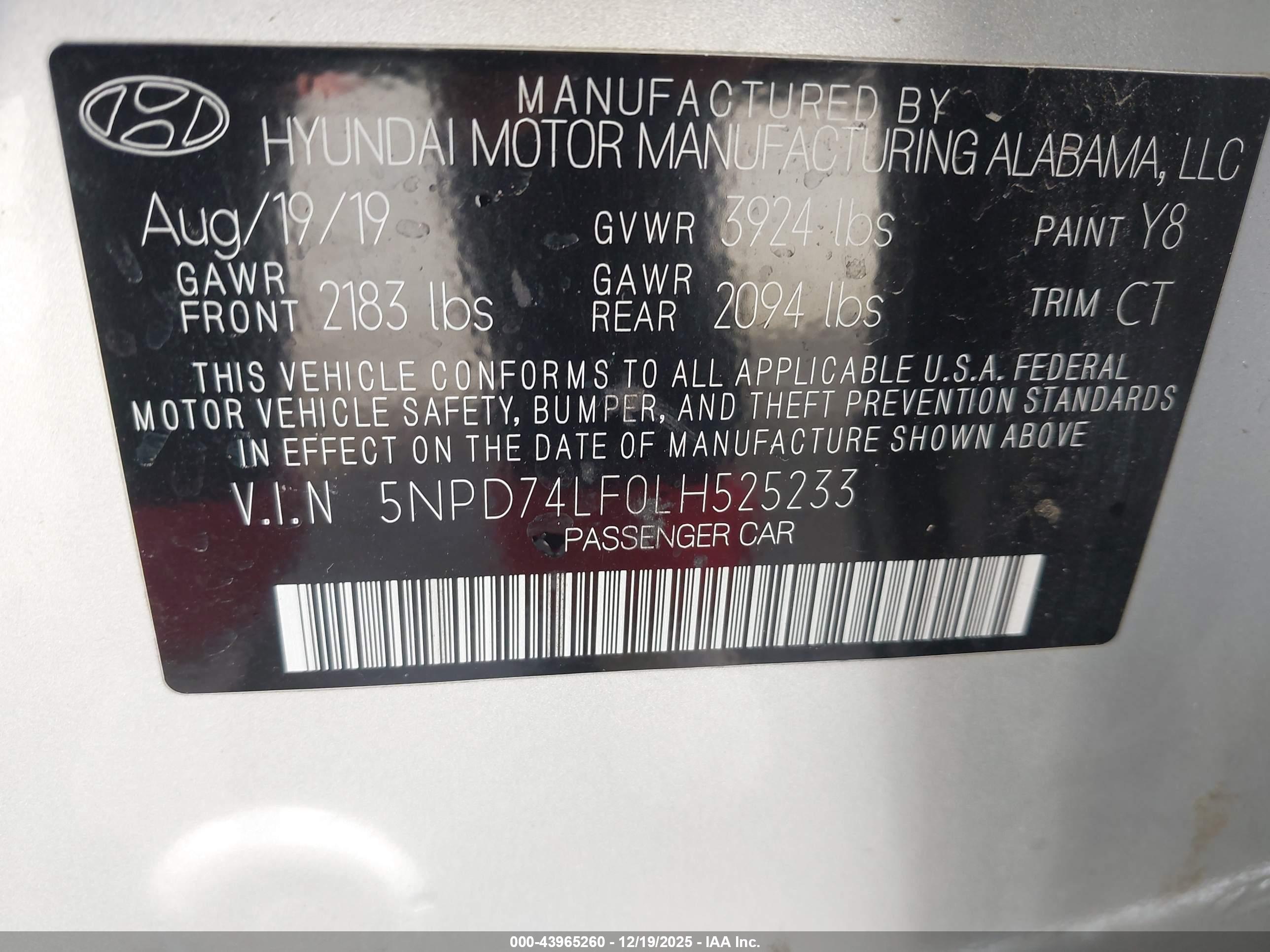 HYUNDAI ELANTRA image 9