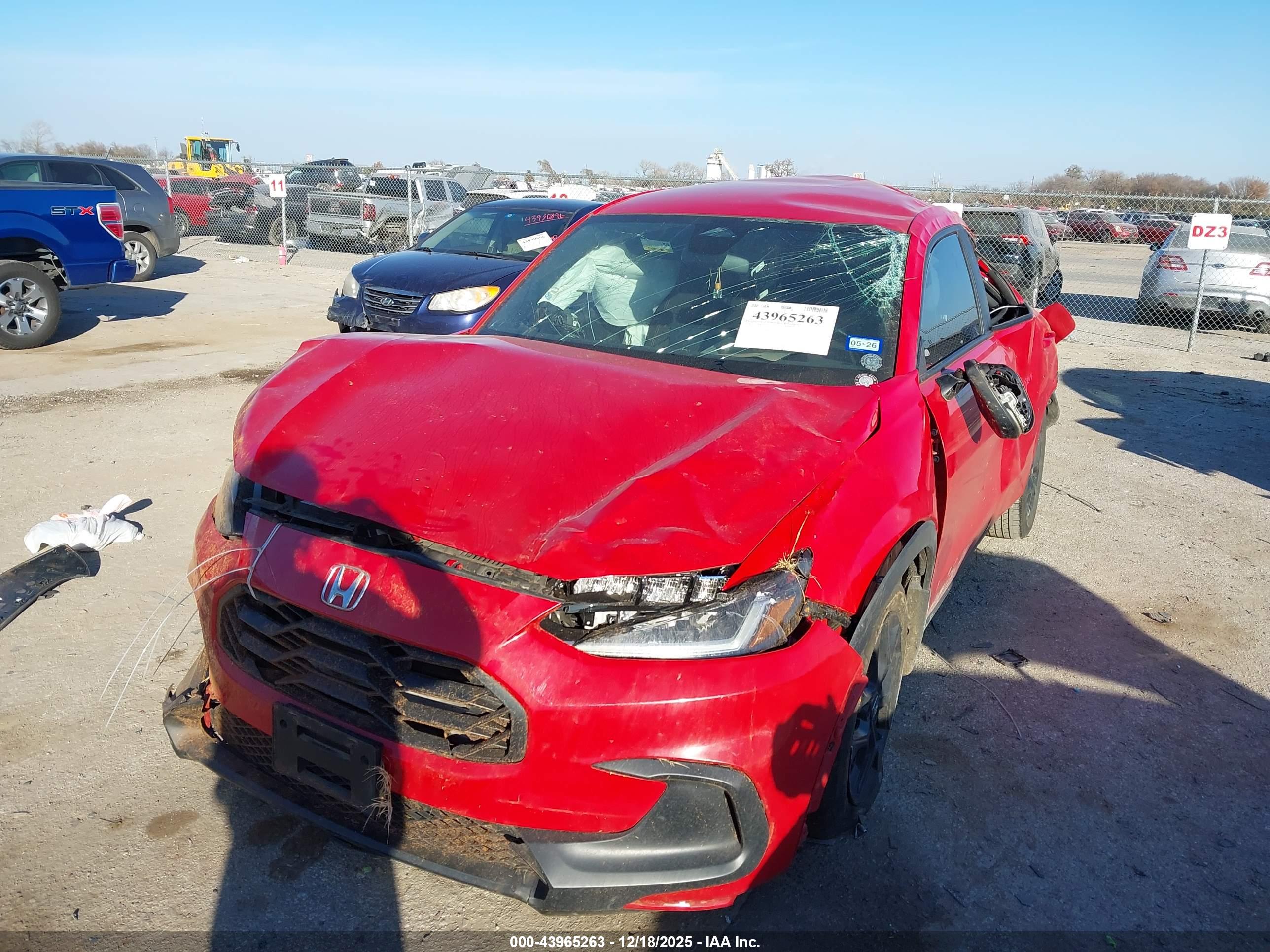 HONDA HR-V image 2