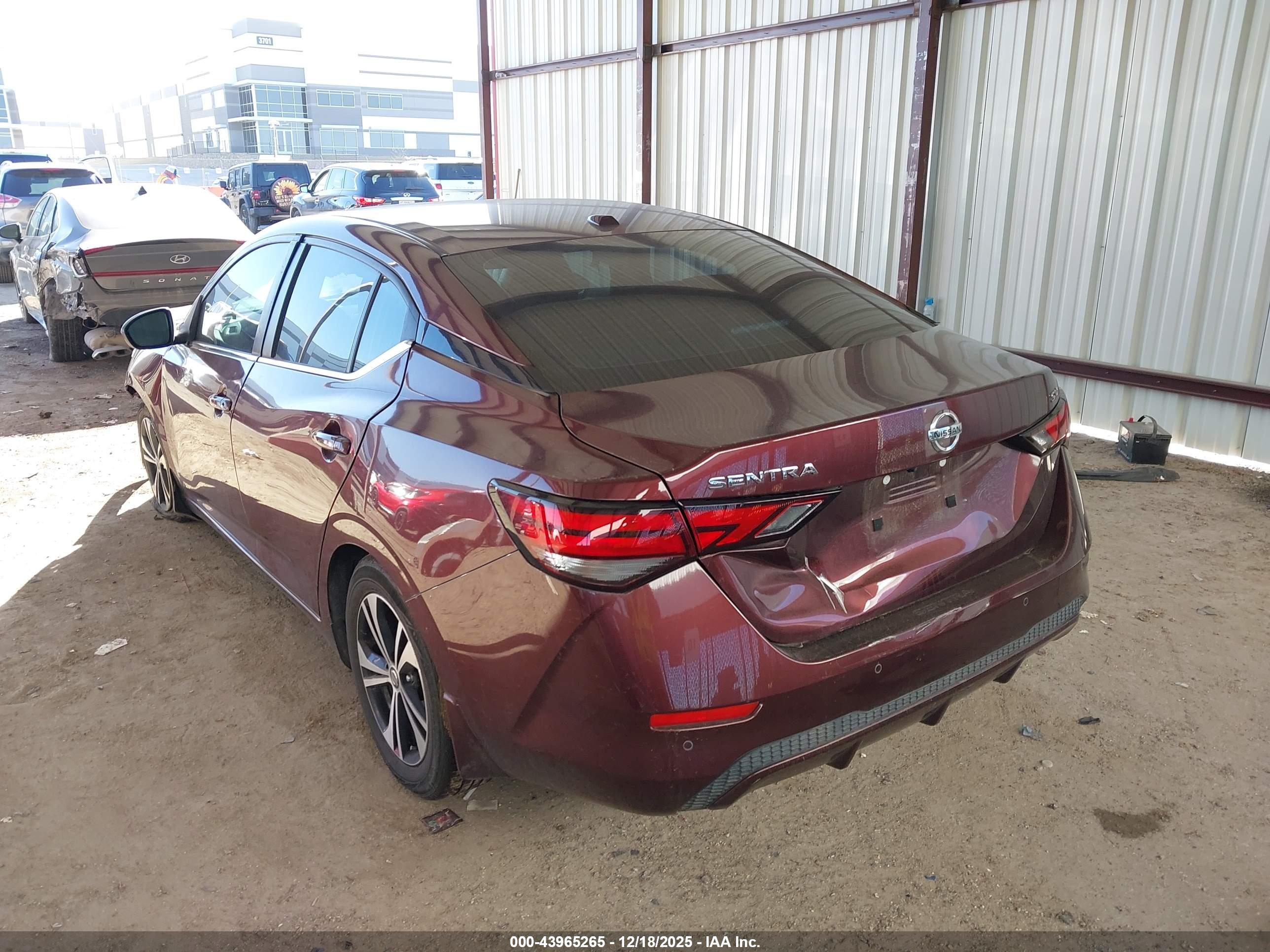 NISSAN SENTRA image 3