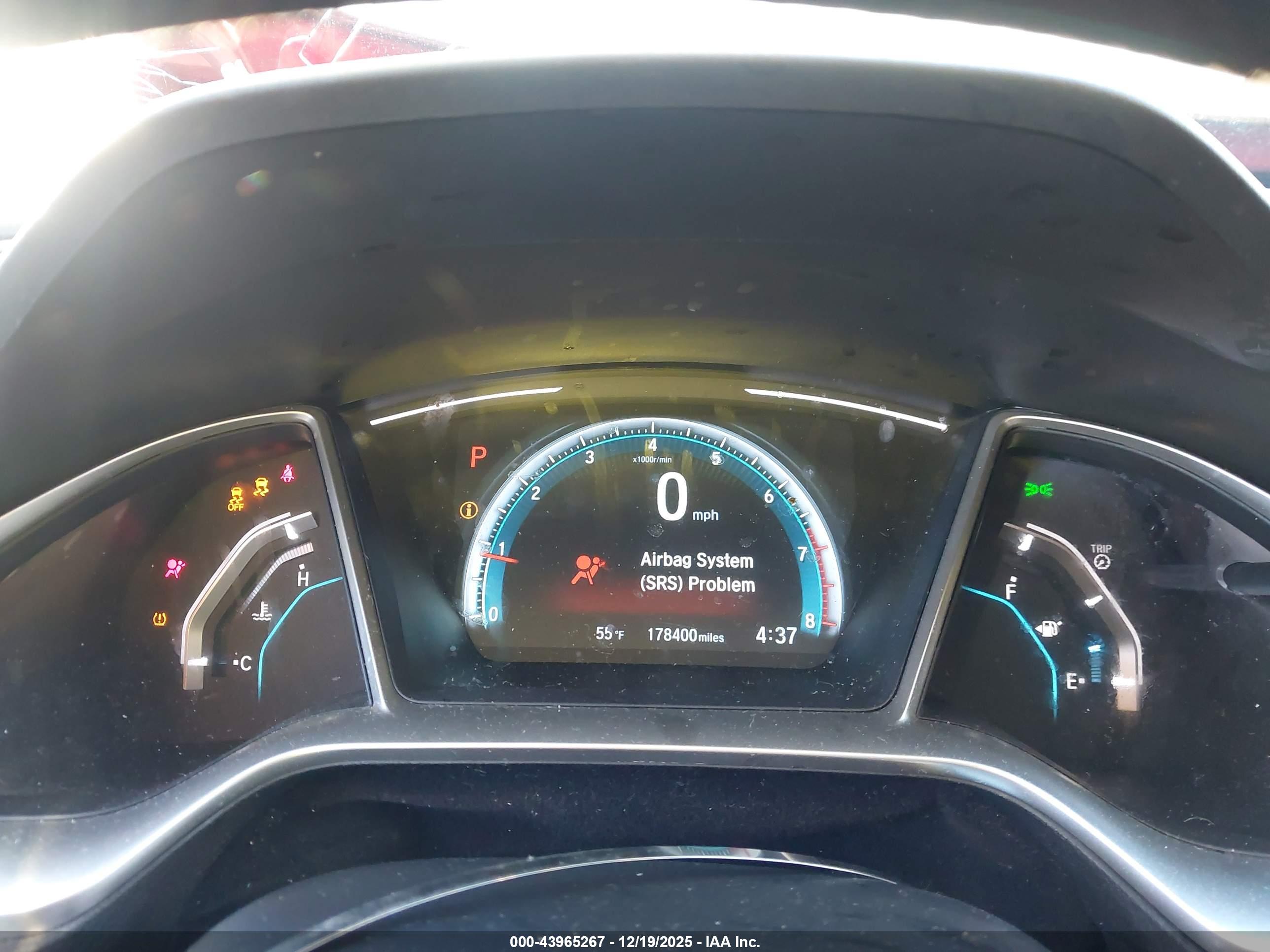 HONDA CIVIC image 7