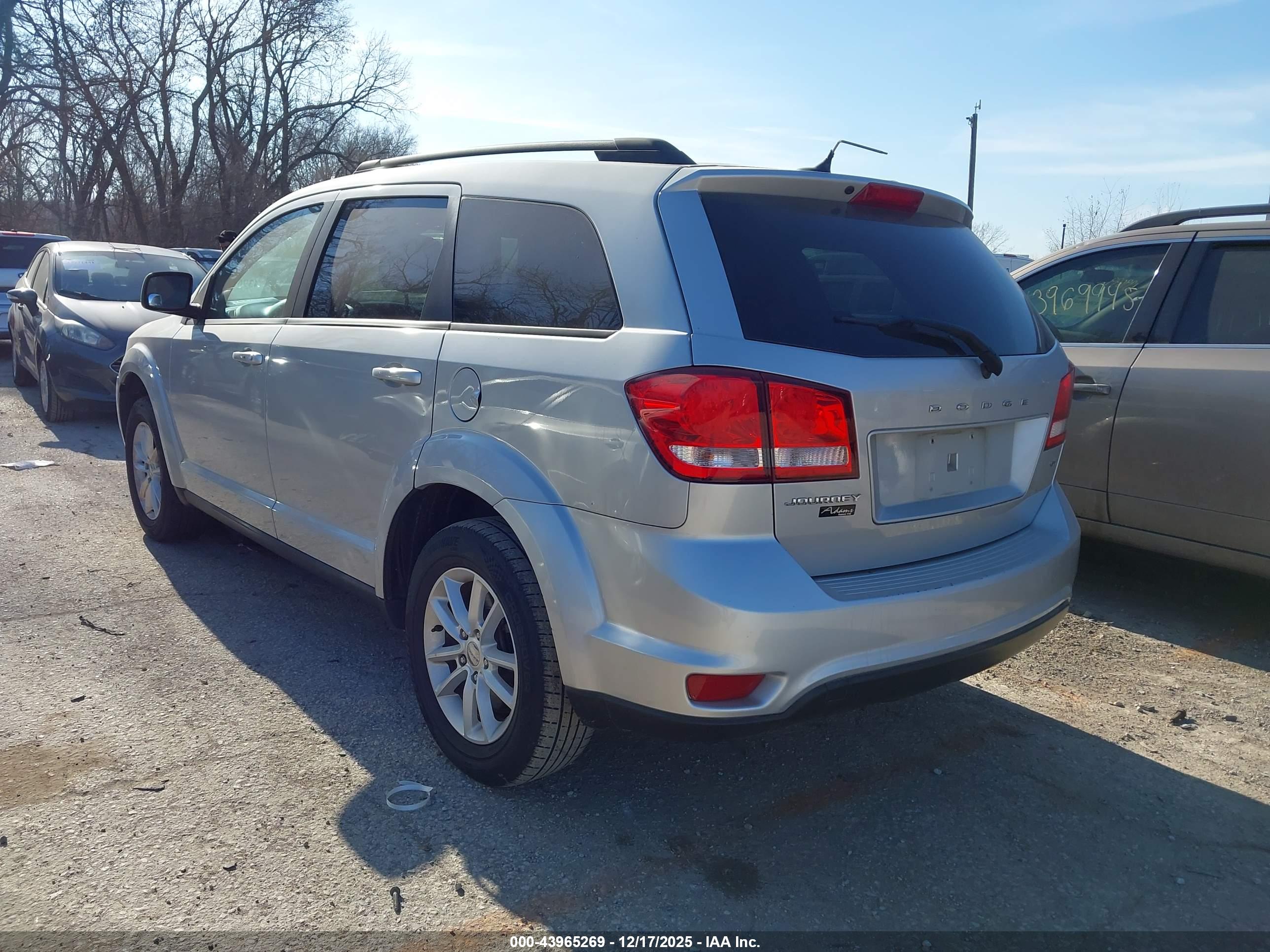 DODGE JOURNEY image 3