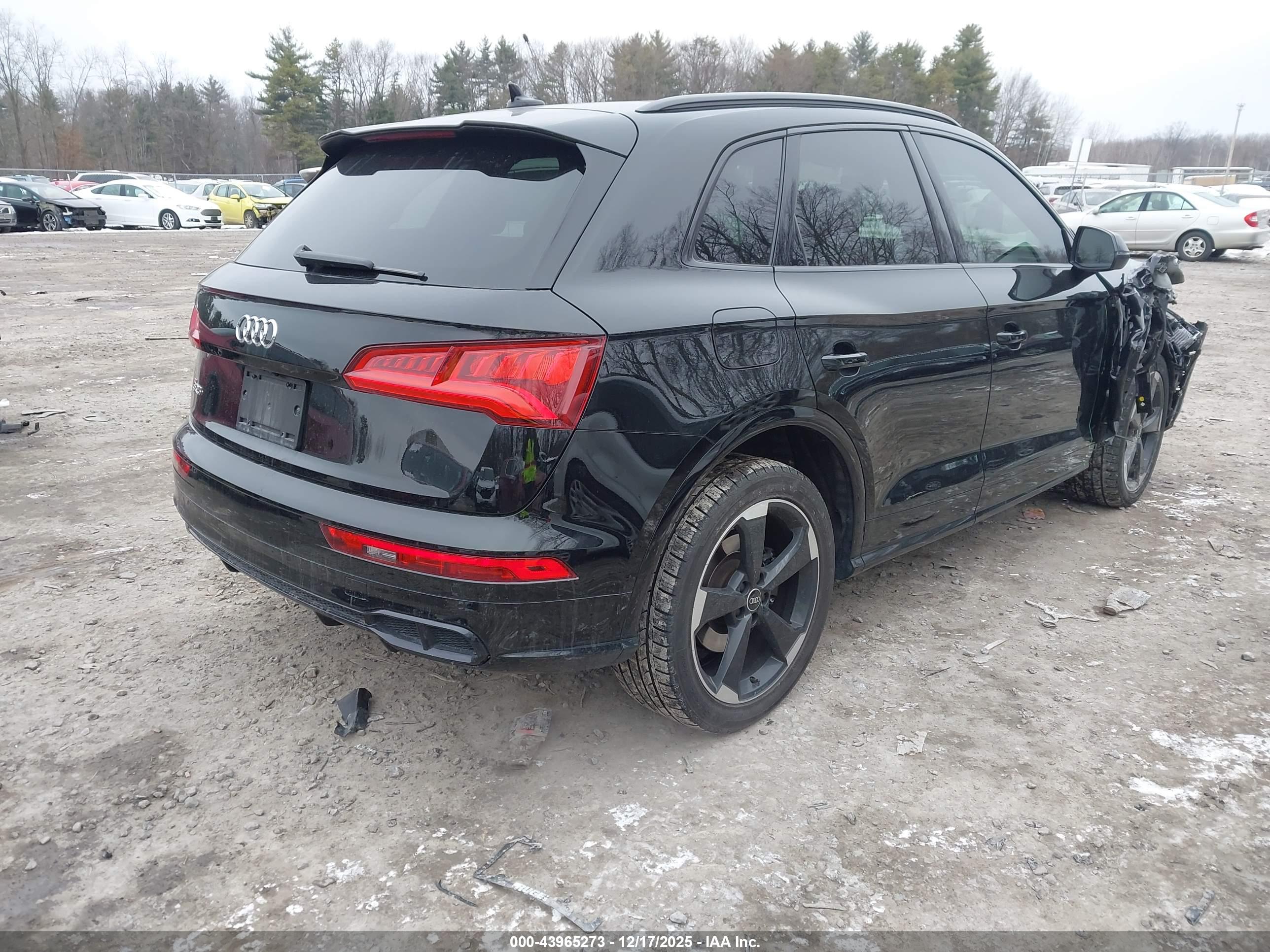 AUDI SQ5 image 4