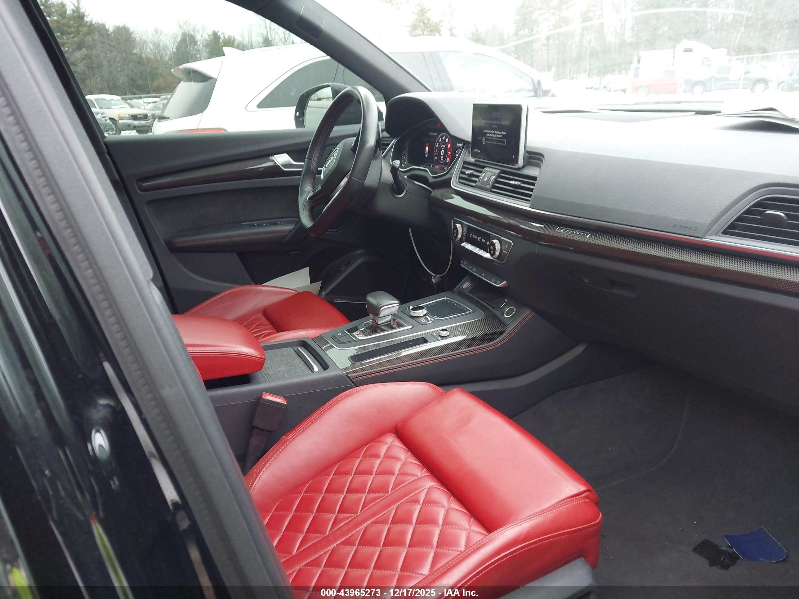 AUDI SQ5 image 5