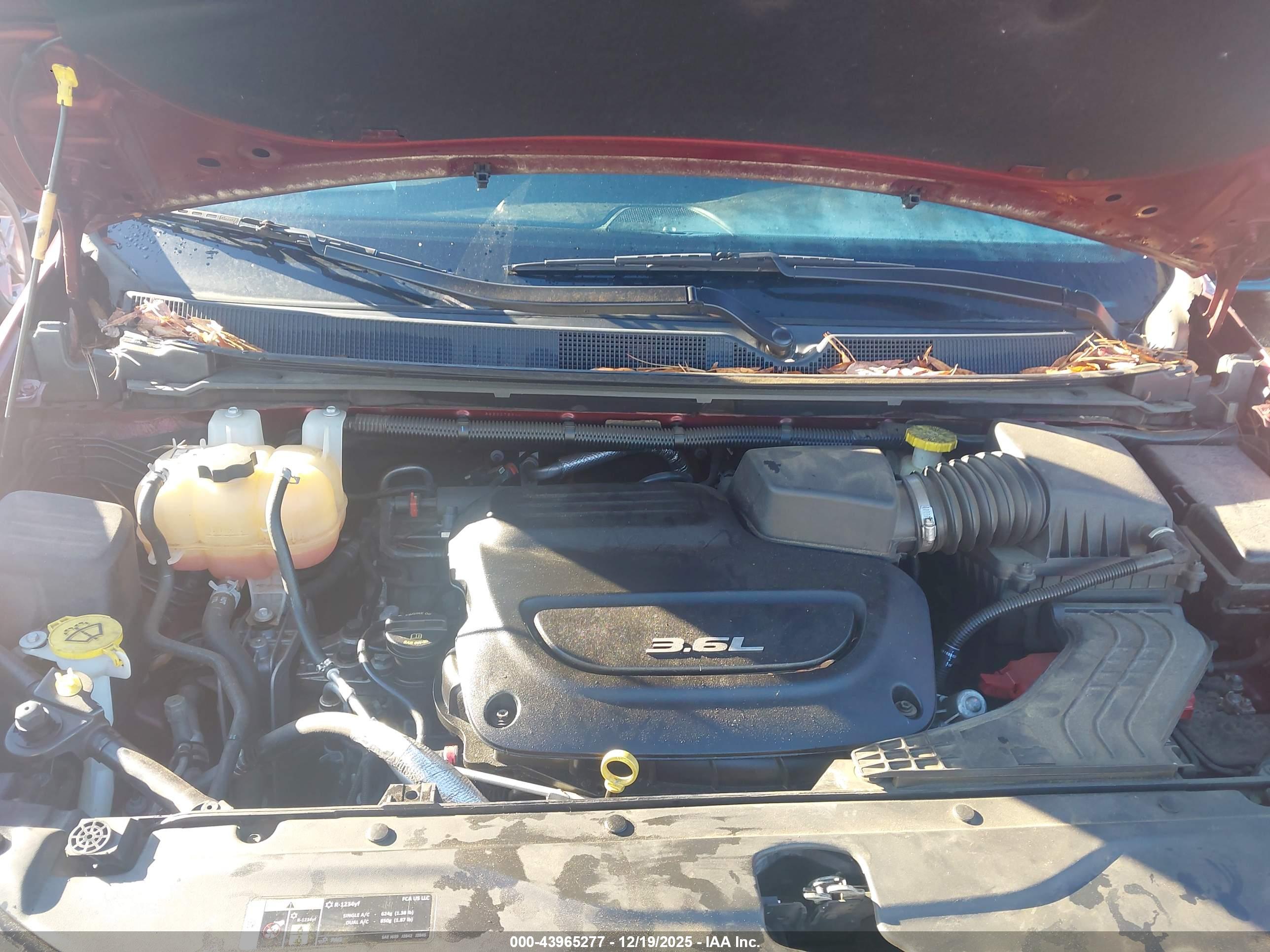 CHRYSLER PACIFICA image 10