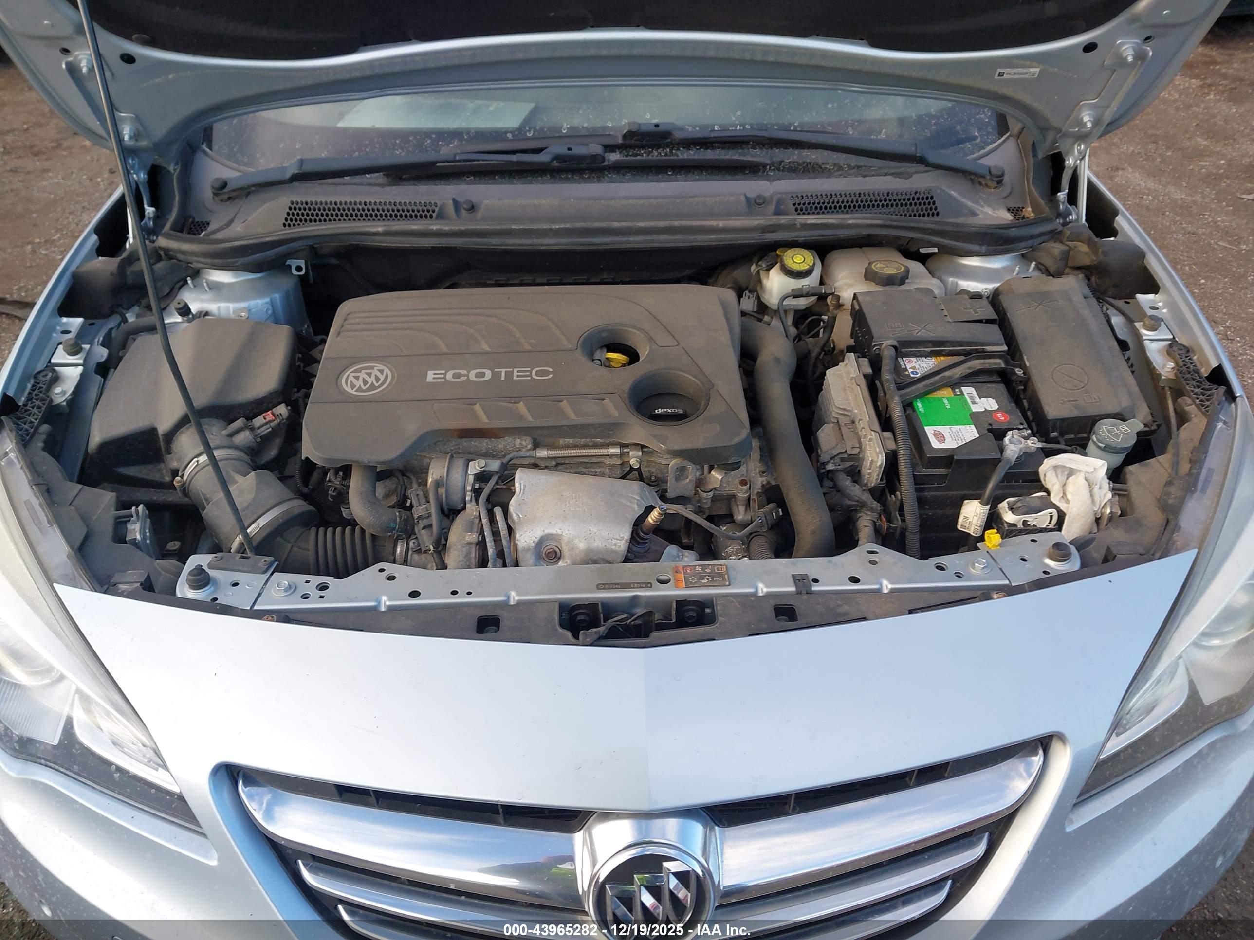 BUICK CASCADA image 10