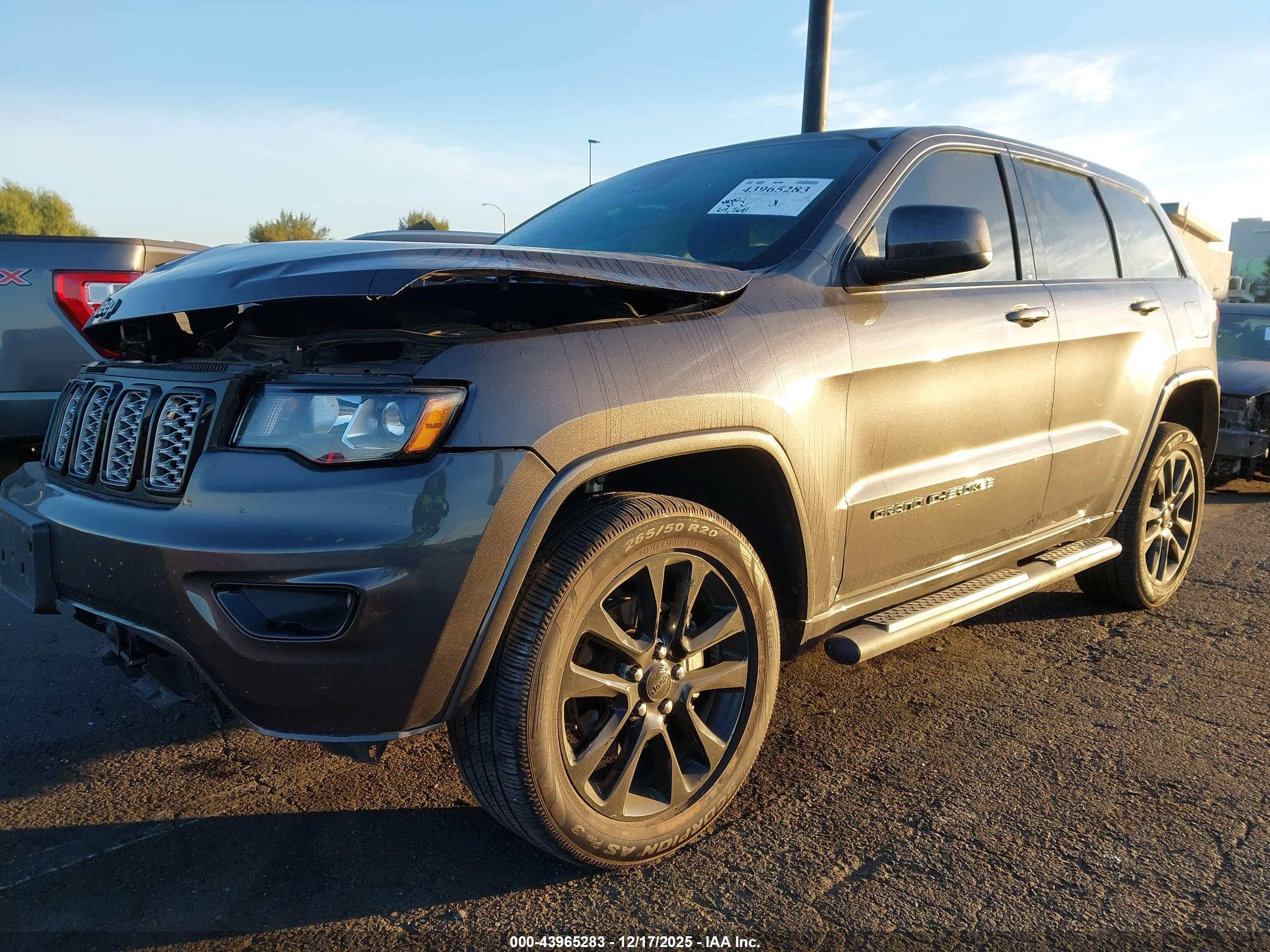 JEEP GRAND image 2
