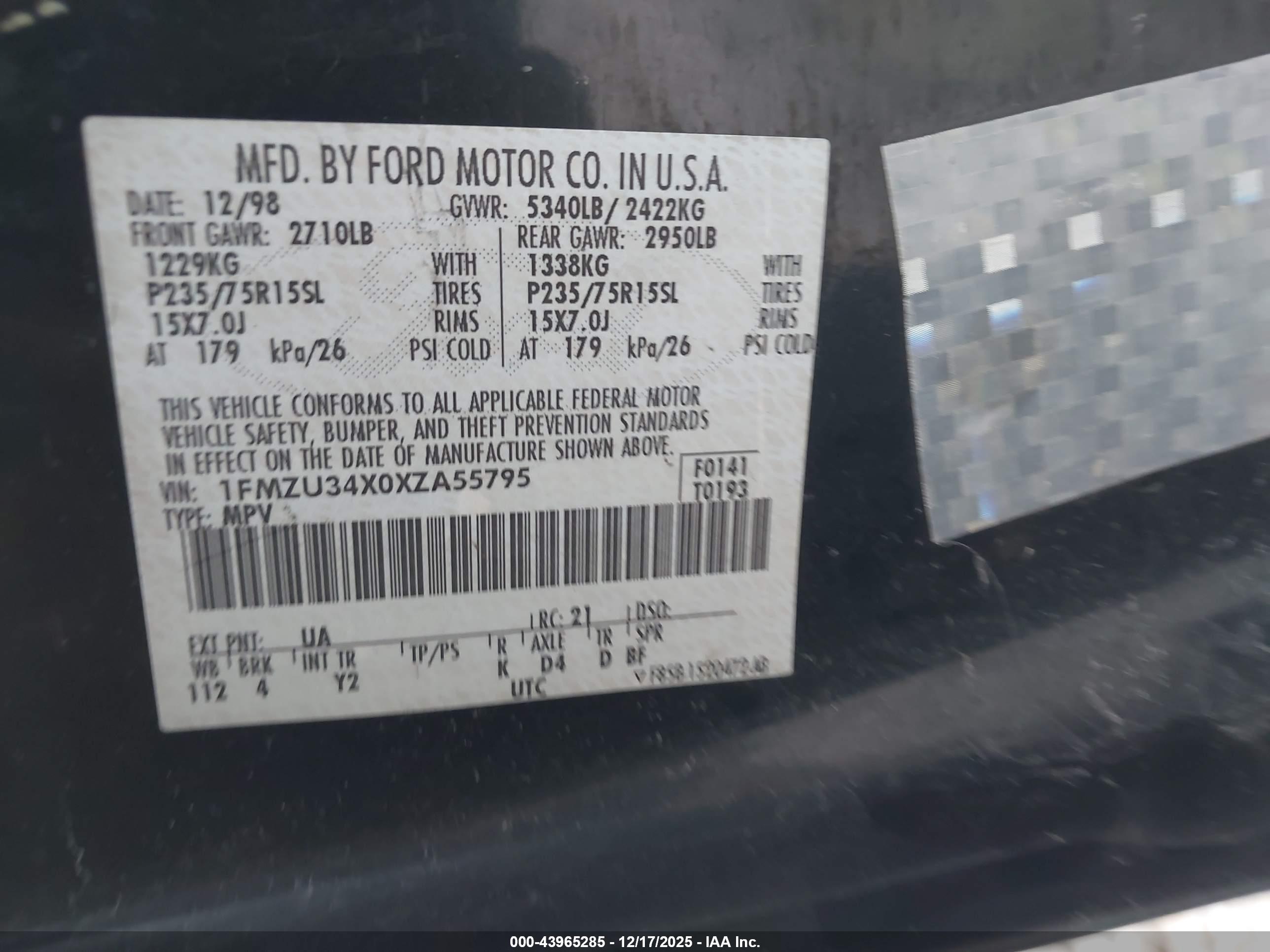 FORD EXPLORER image 9
