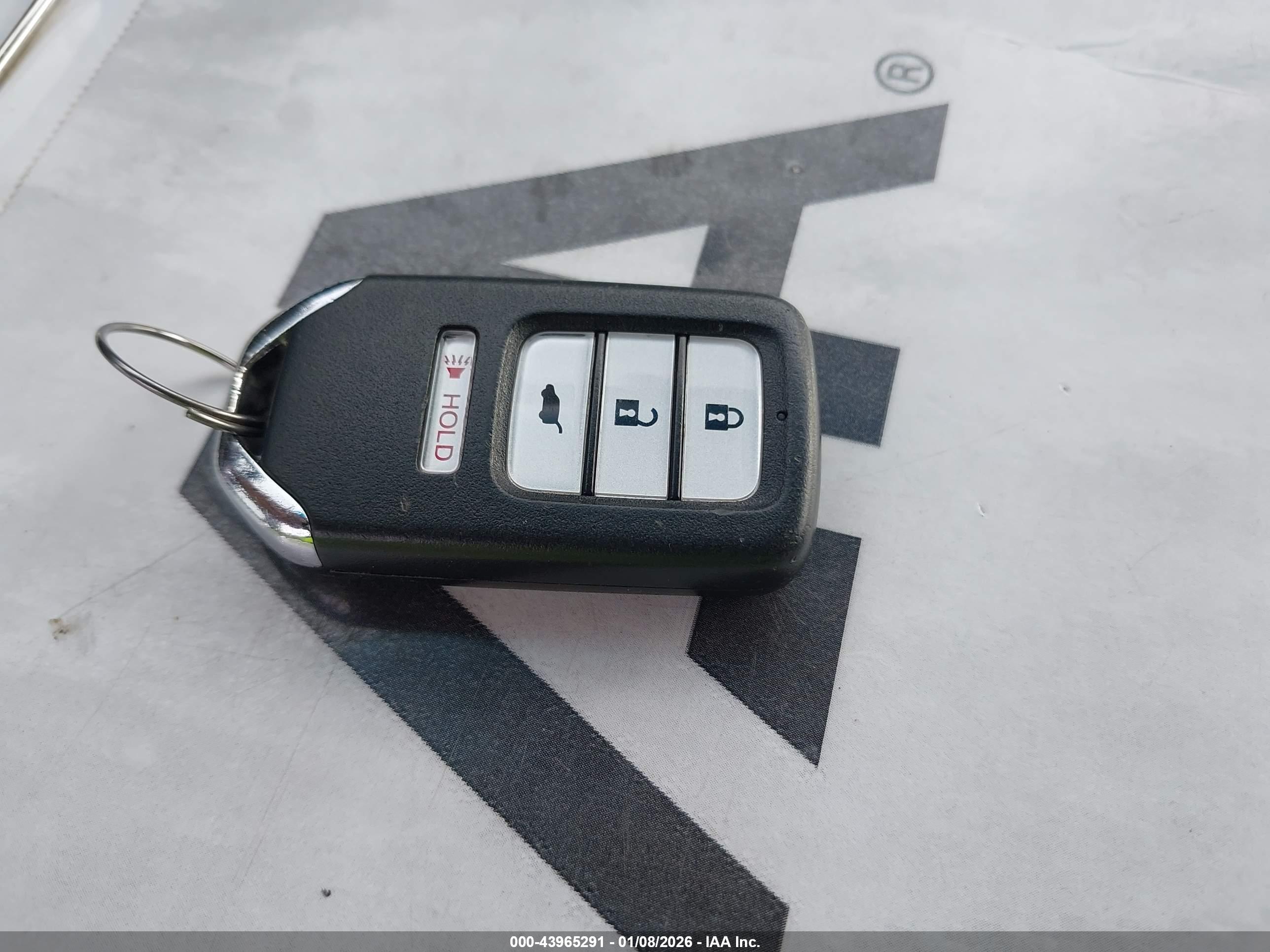 HONDA CR-V image 11