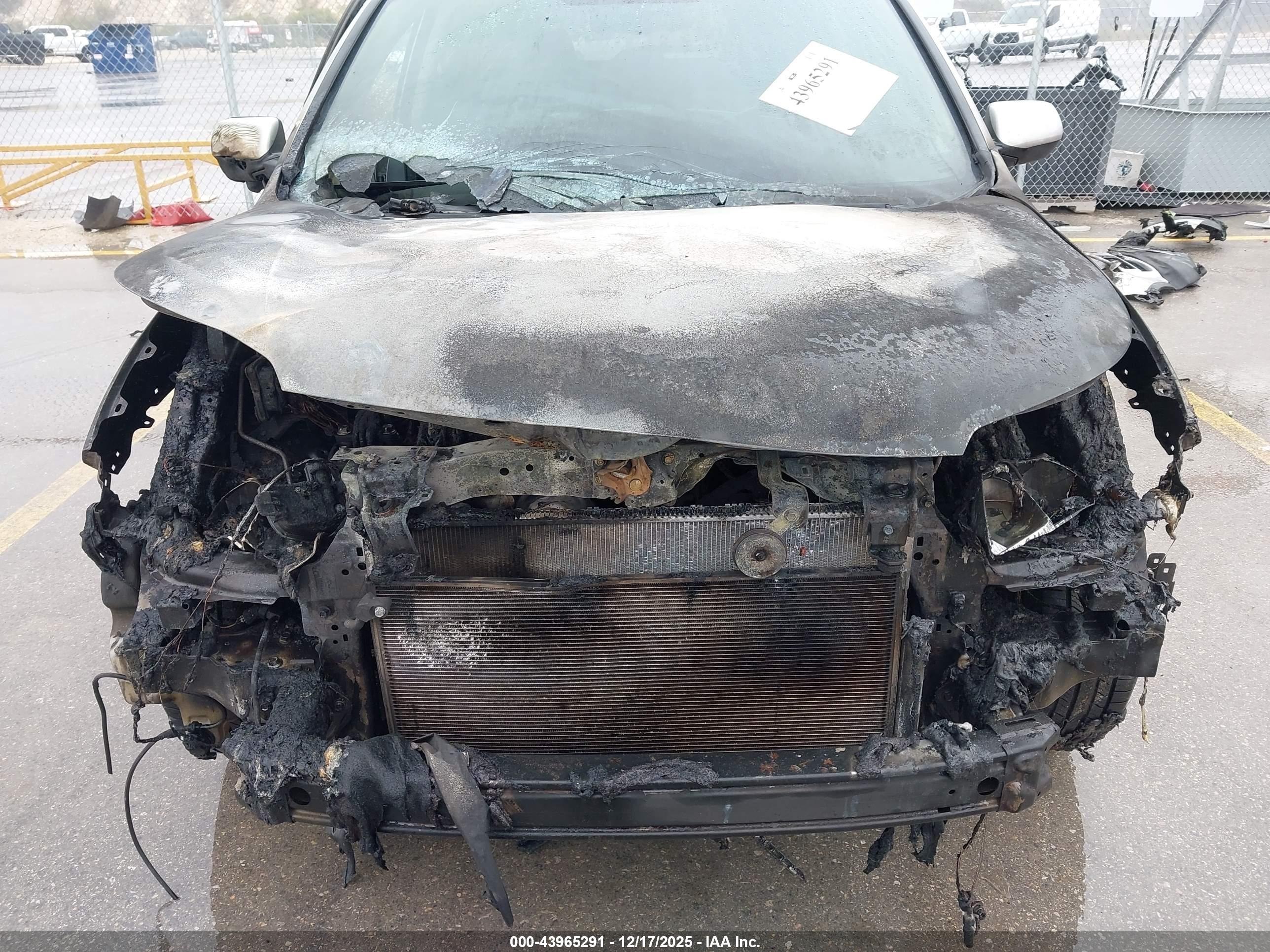 HONDA CR-V image 6