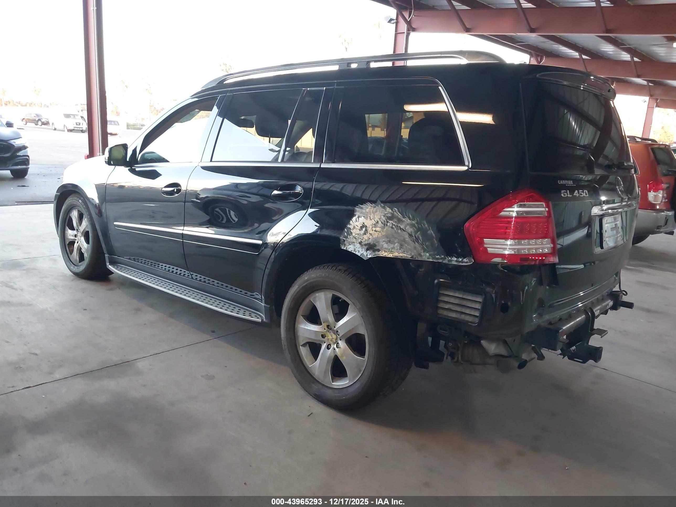 MERCEDES-BENZ GL image 3