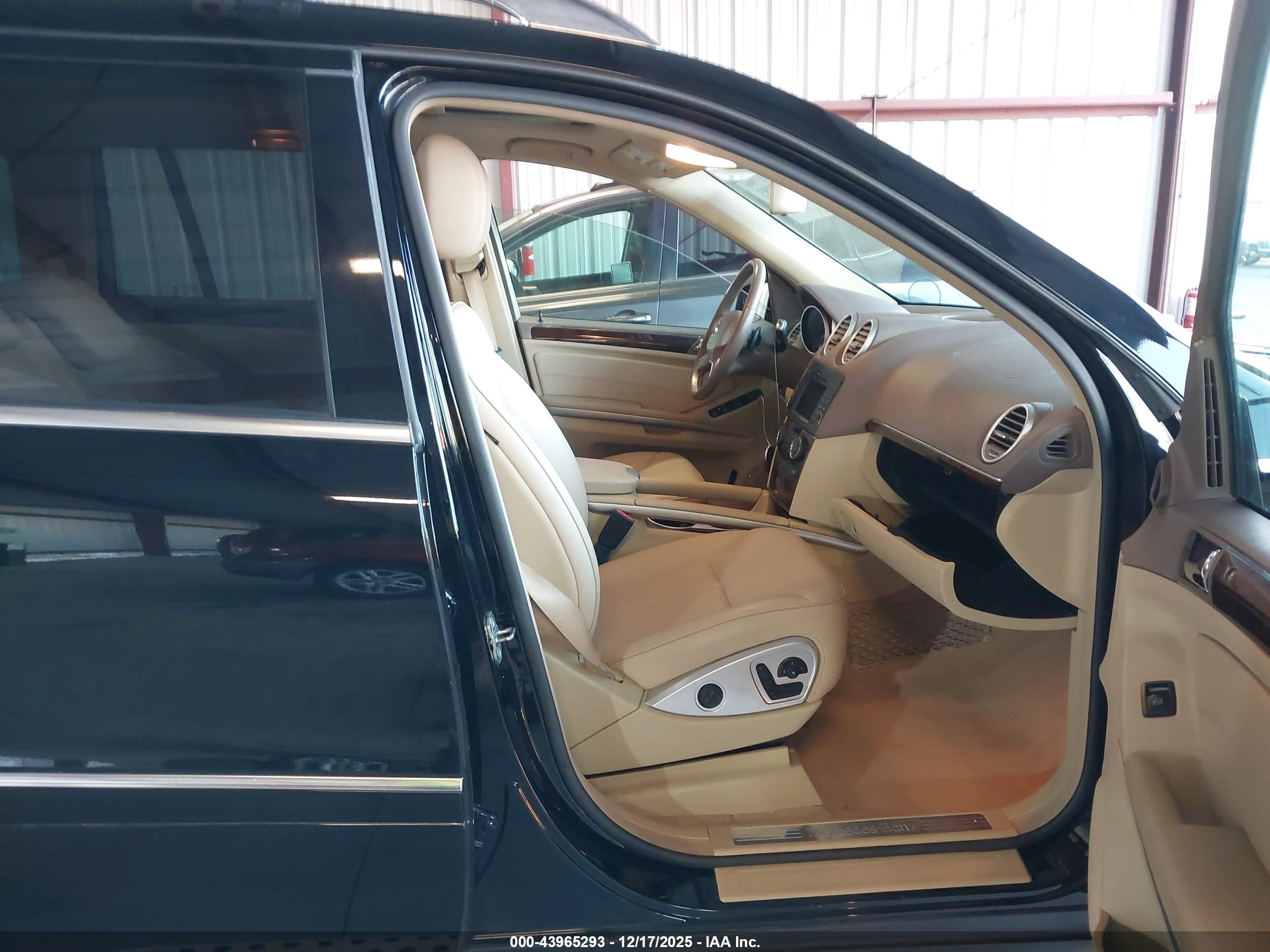 MERCEDES-BENZ GL image 5