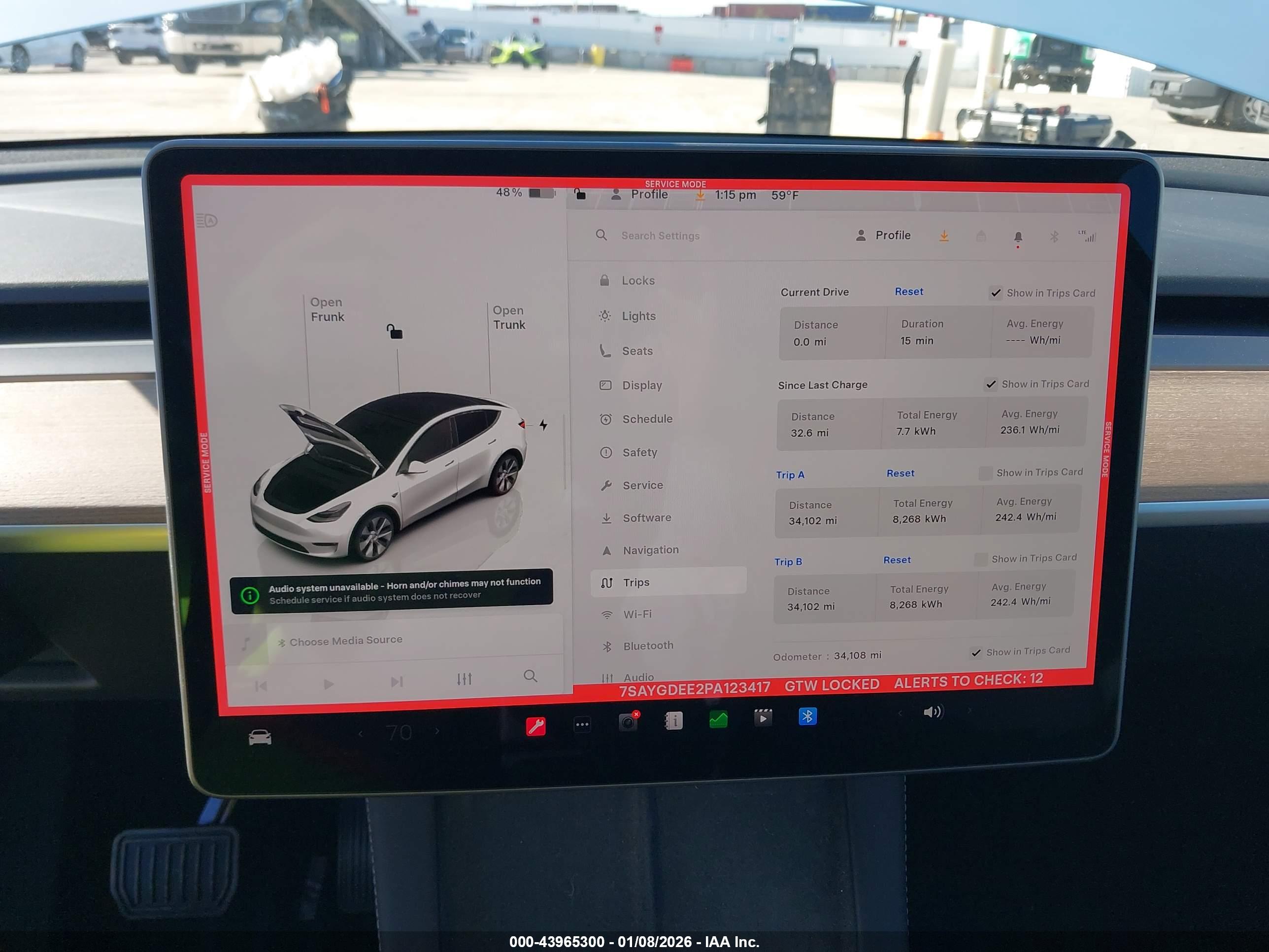 TESLA MODEL image 7