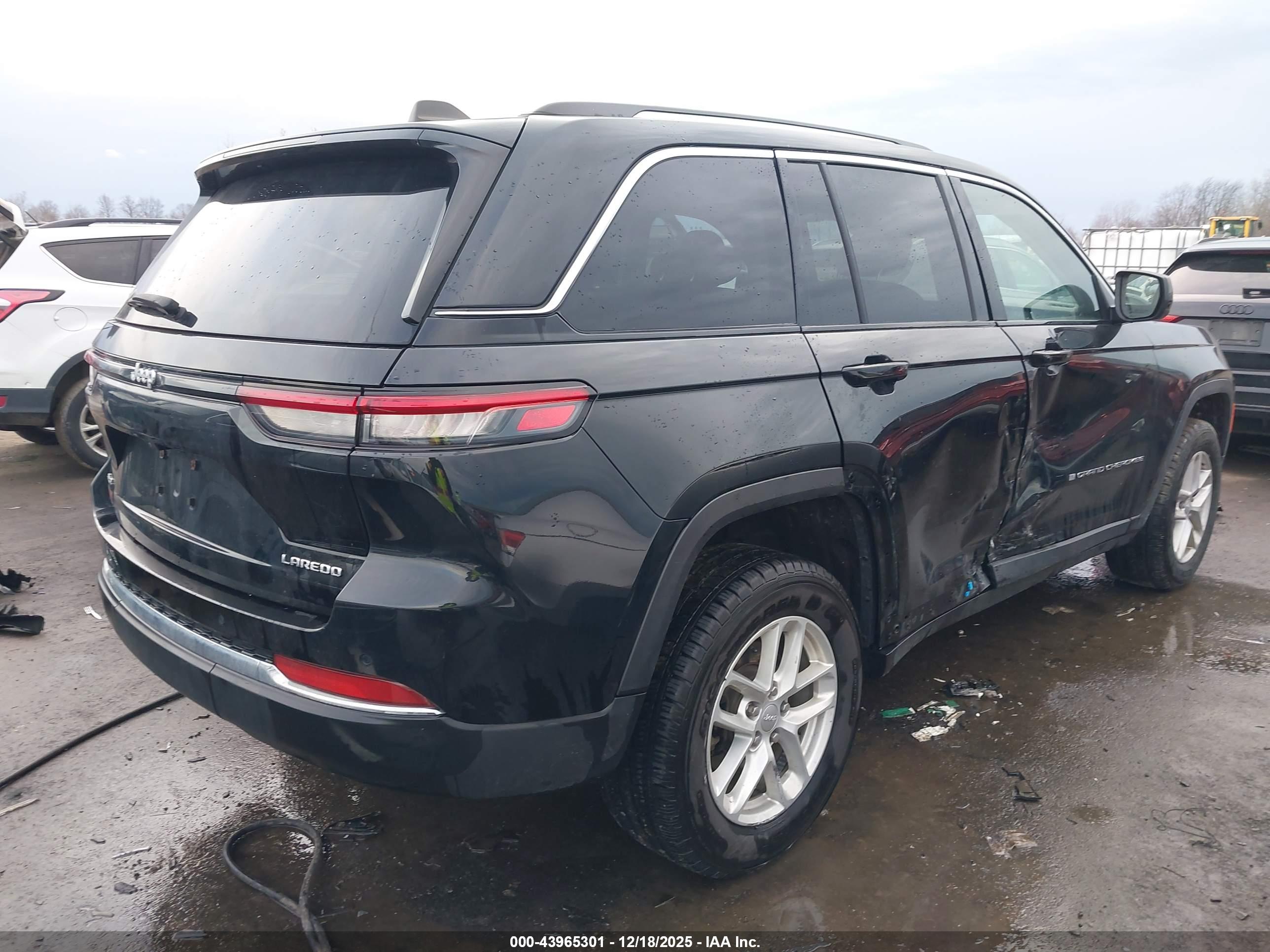 JEEP GRAND image 4