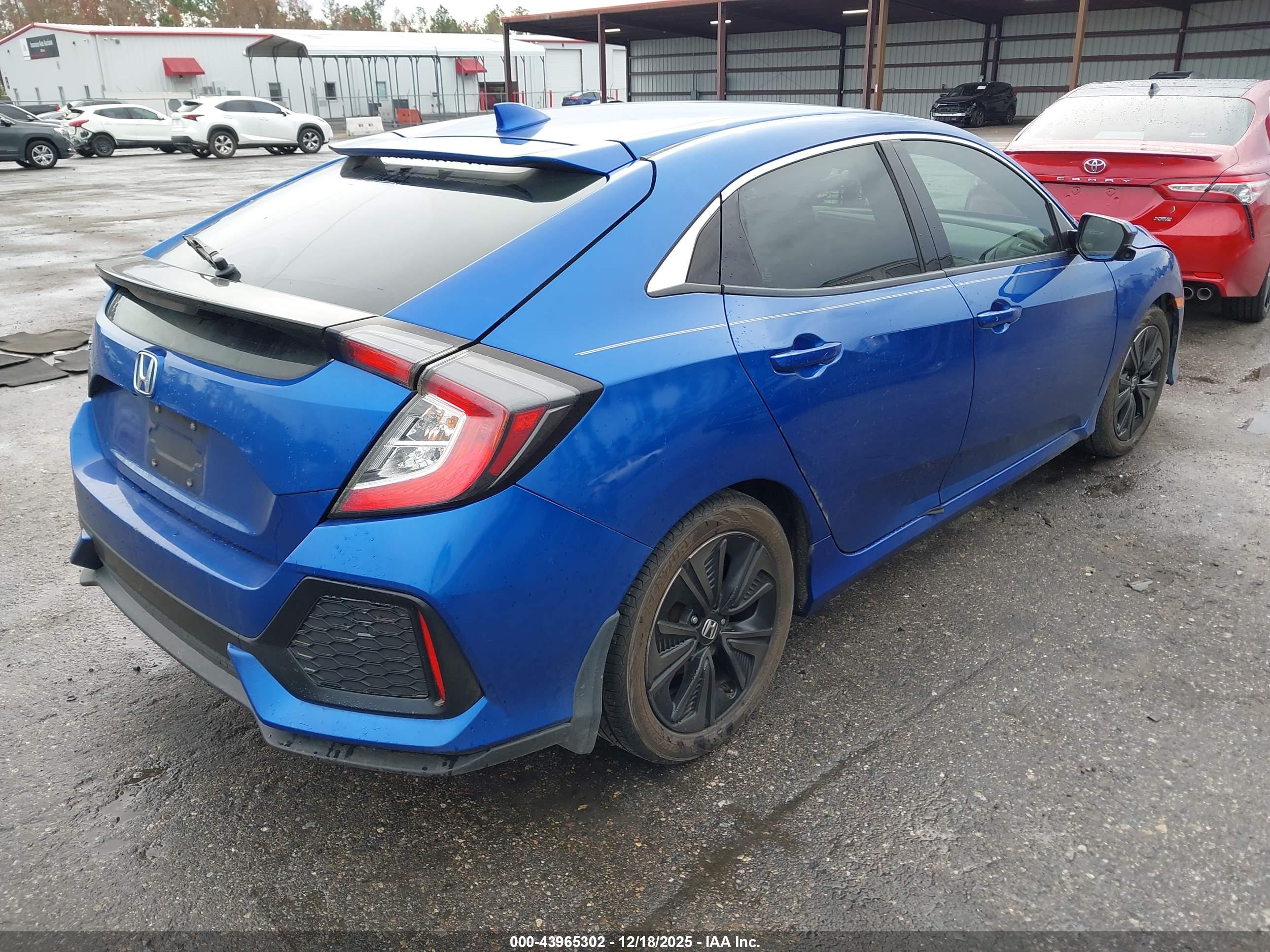 HONDA CIVIC image 4