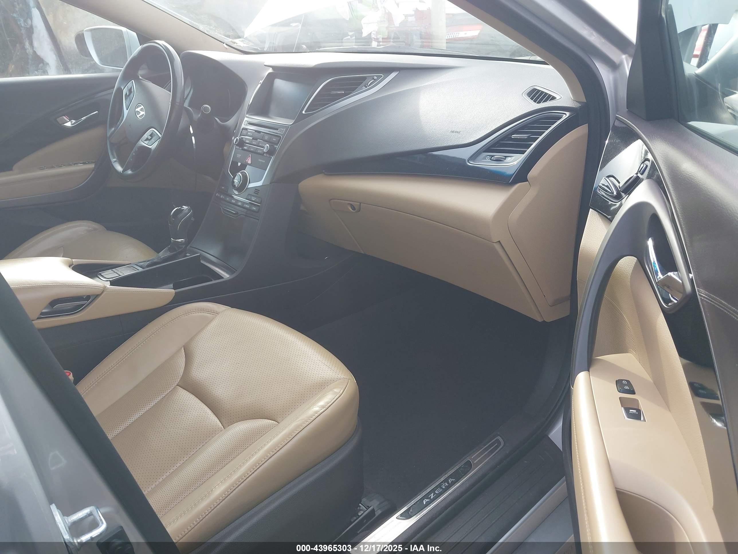 HYUNDAI AZERA image 5