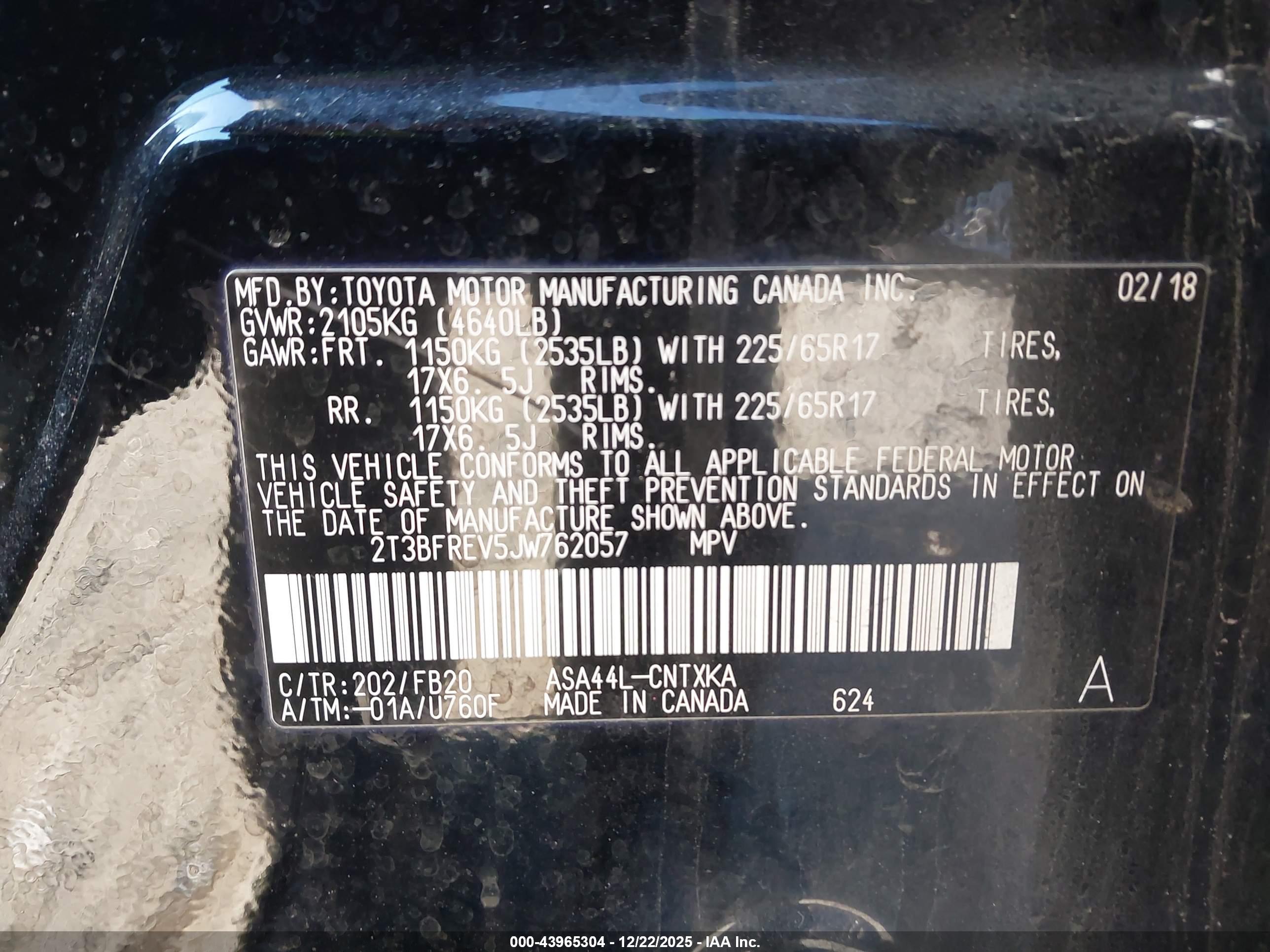 TOYOTA RAV4 image 9