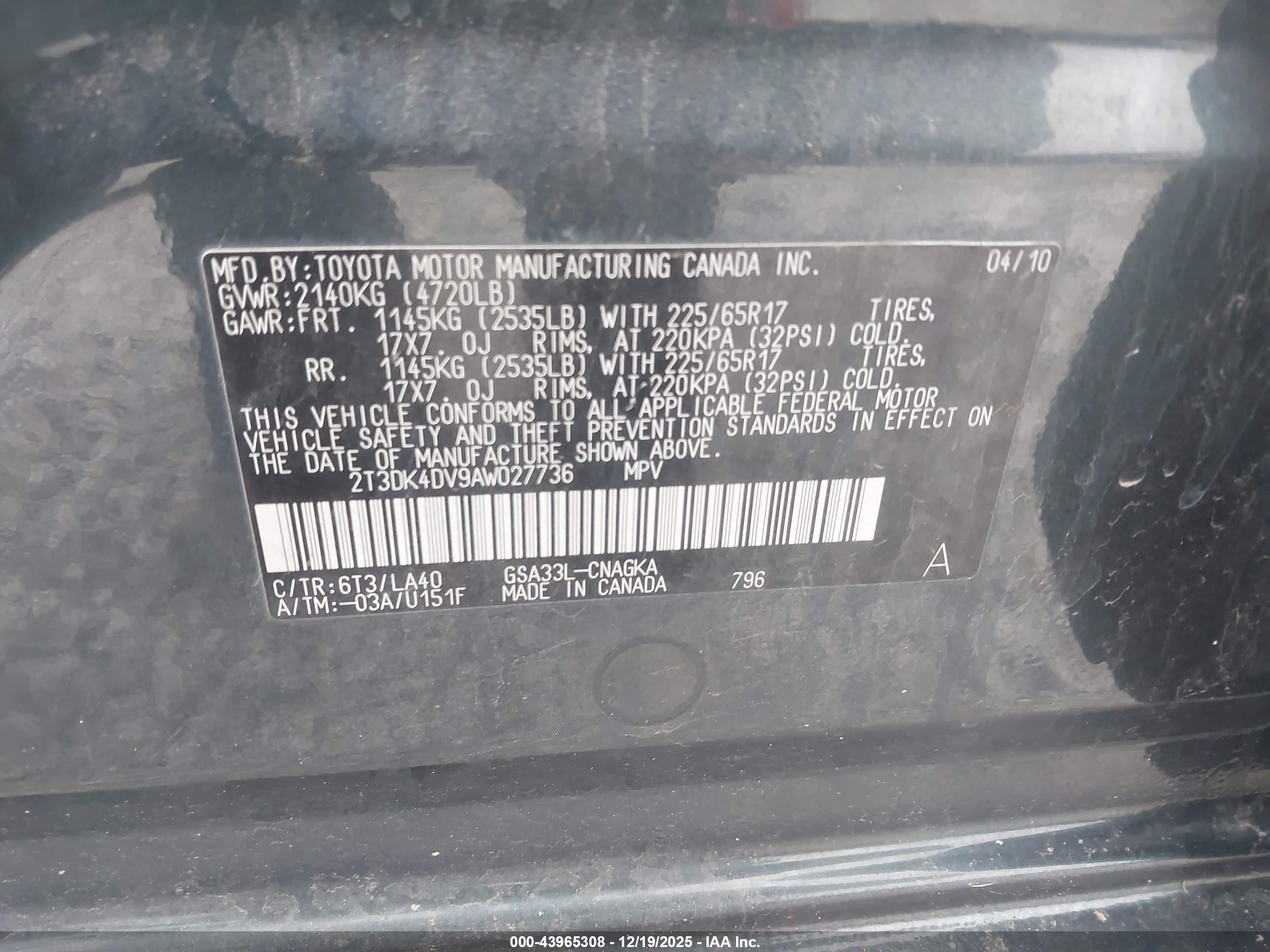 TOYOTA RAV4 image 9