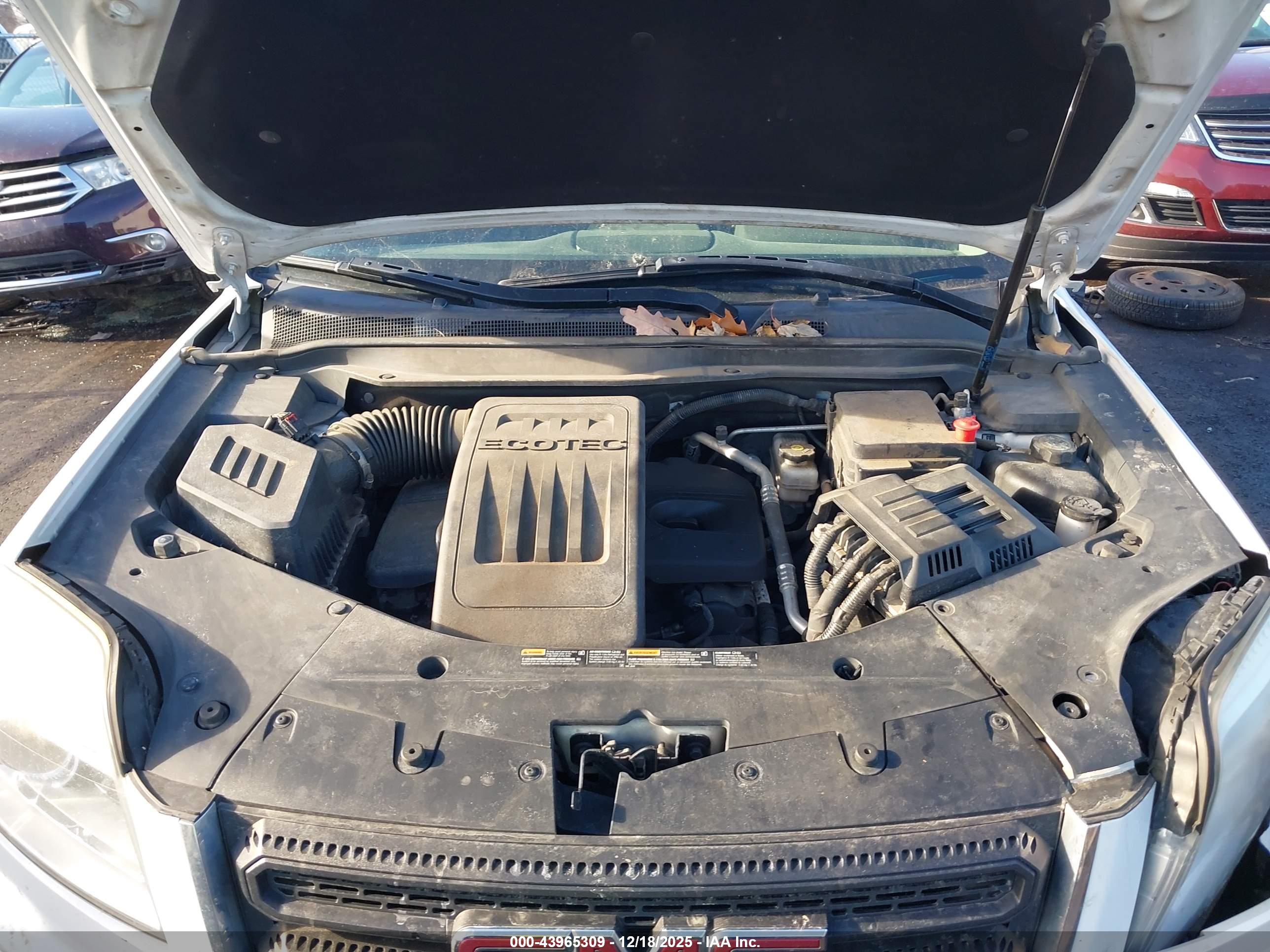 GMC TERRAIN image 10