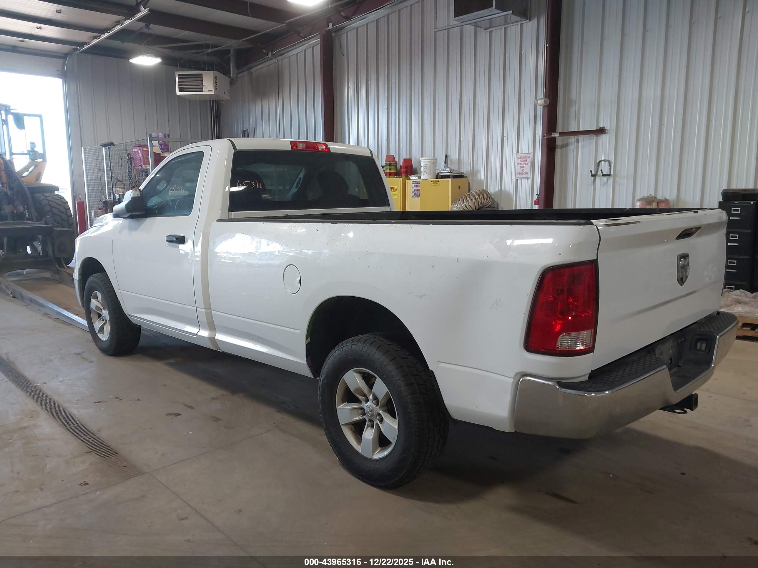 RAM 1500 image 3