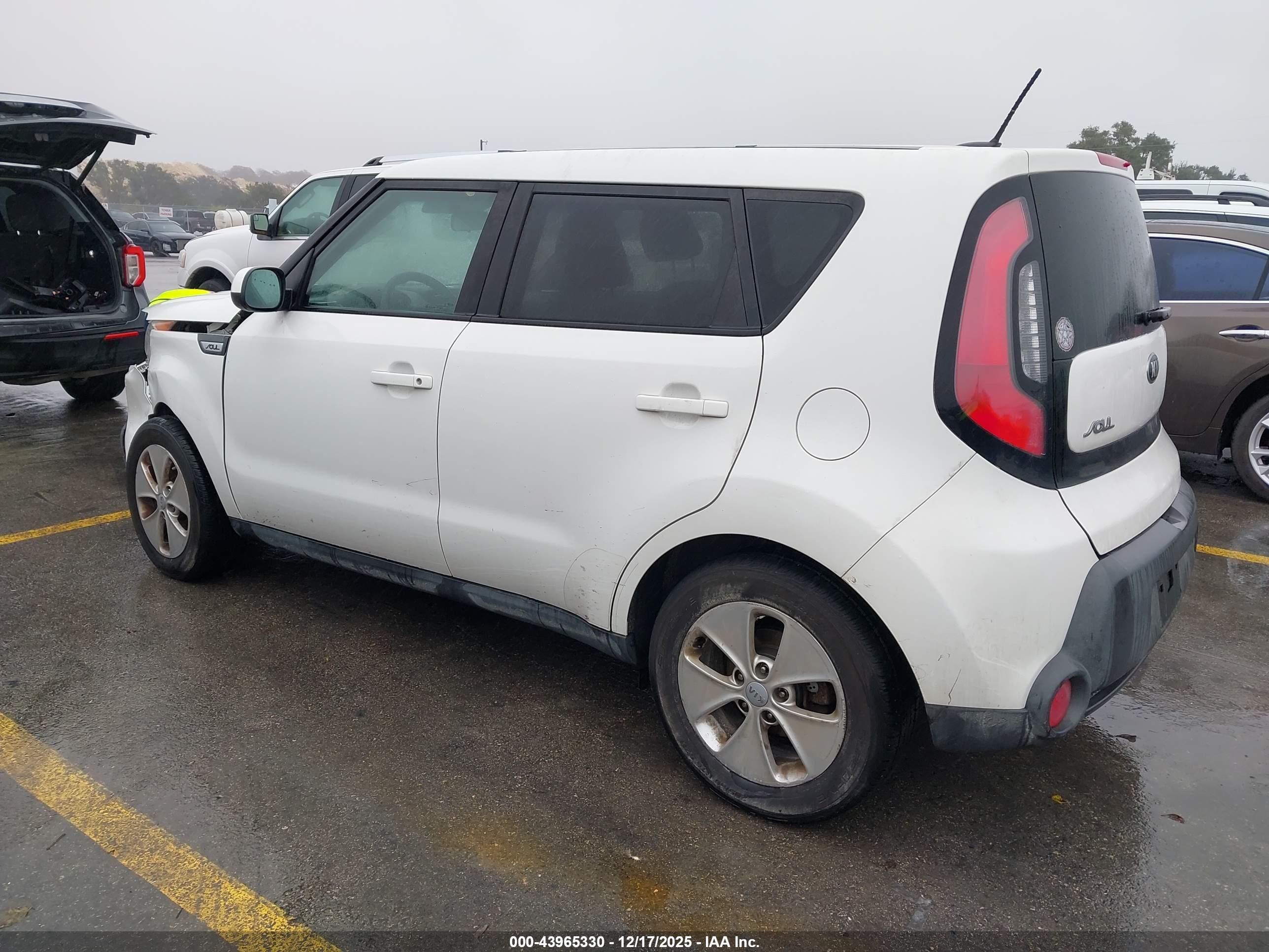 KIA SOUL image 3