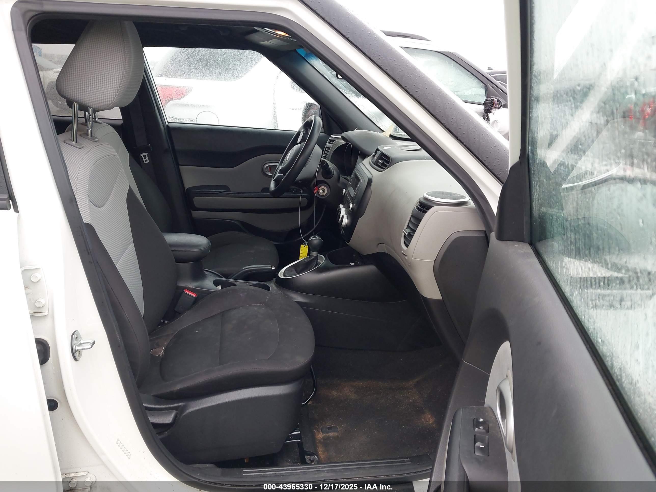 KIA SOUL image 5