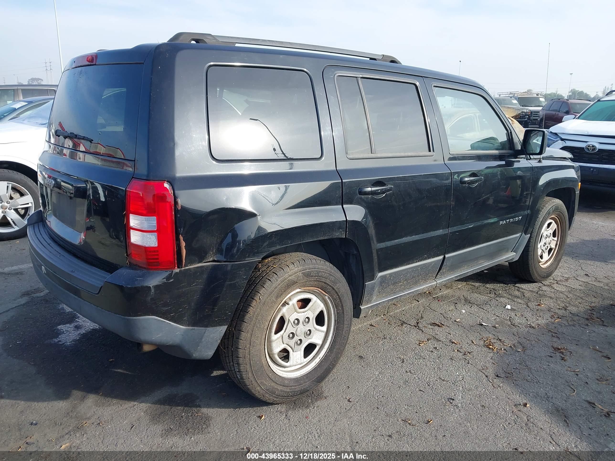 JEEP PATRIOT image 4