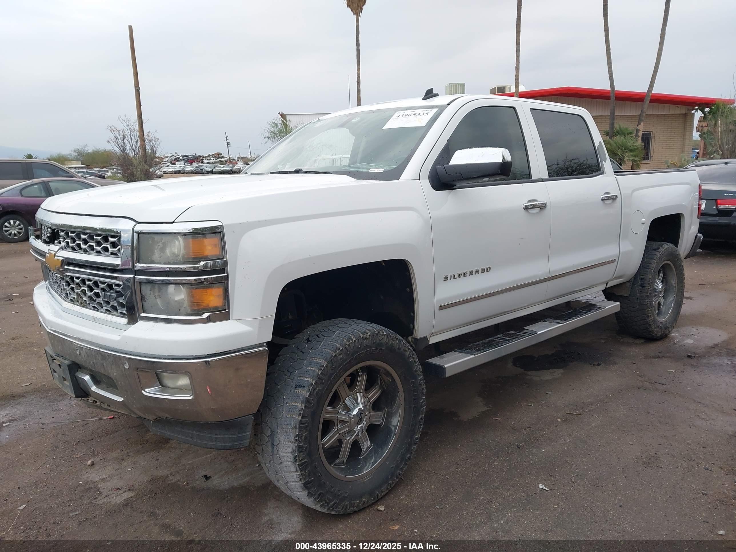 CHEVROLET SILVERADO image 2