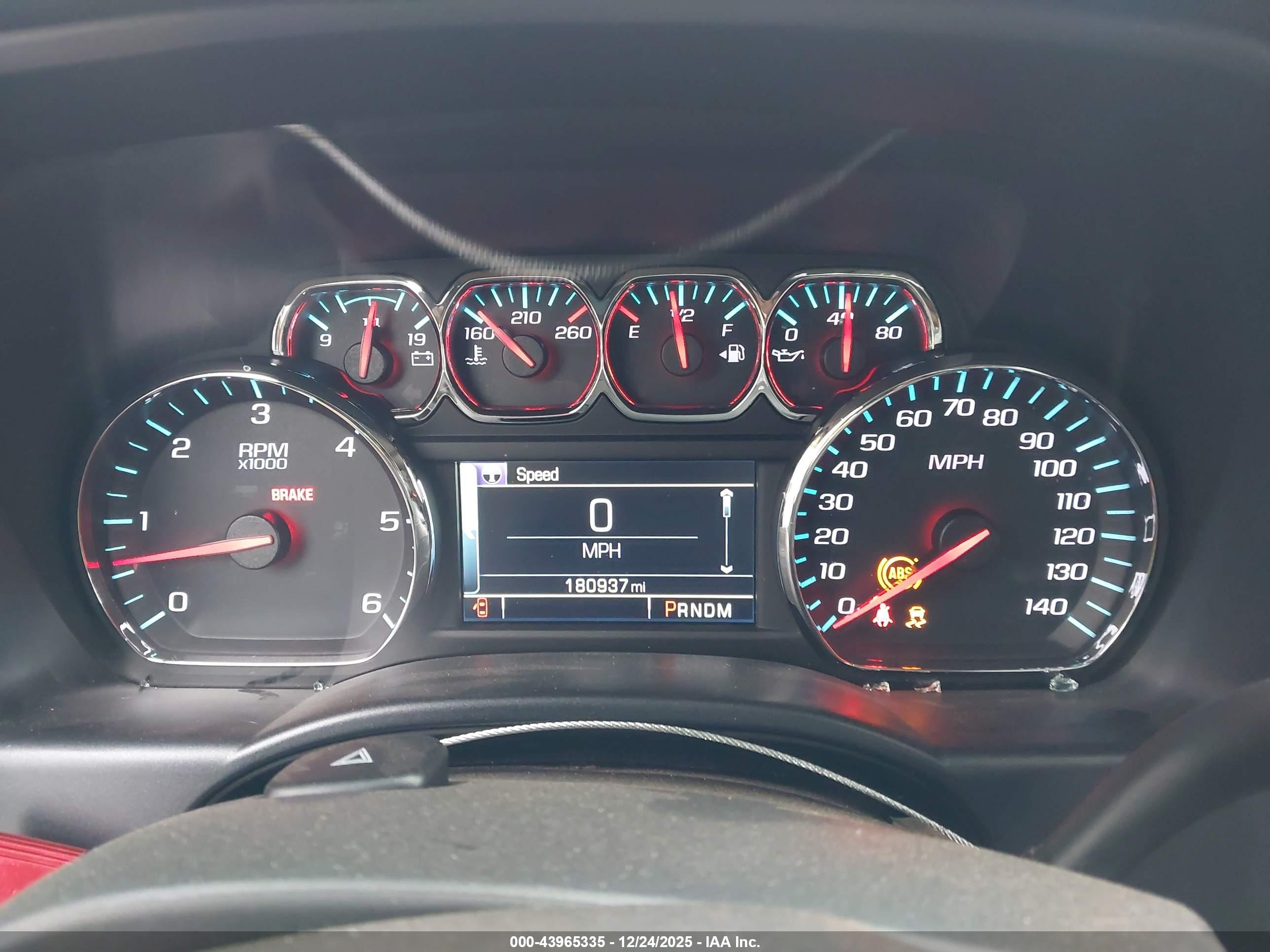 CHEVROLET SILVERADO image 7