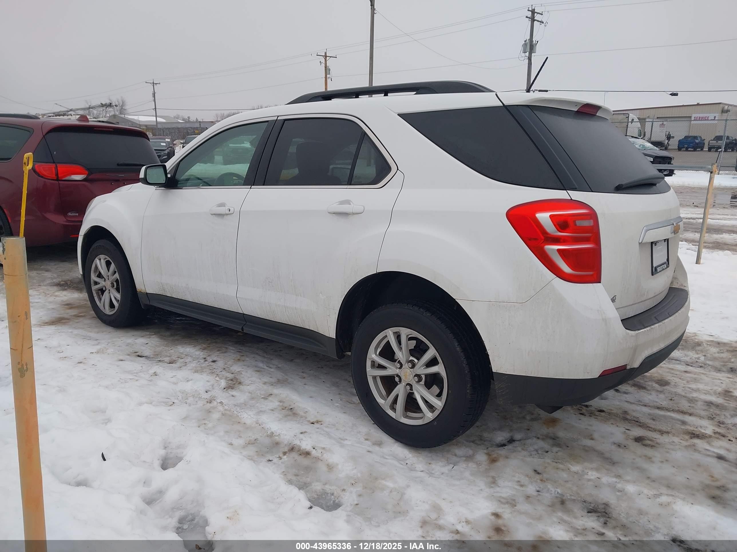 CHEVROLET EQUINOX image 3