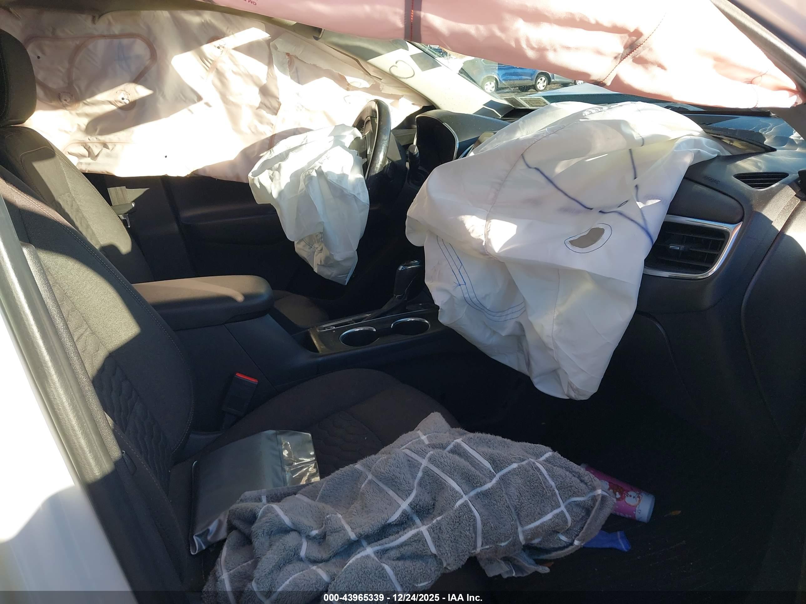 CHEVROLET EQUINOX image 5